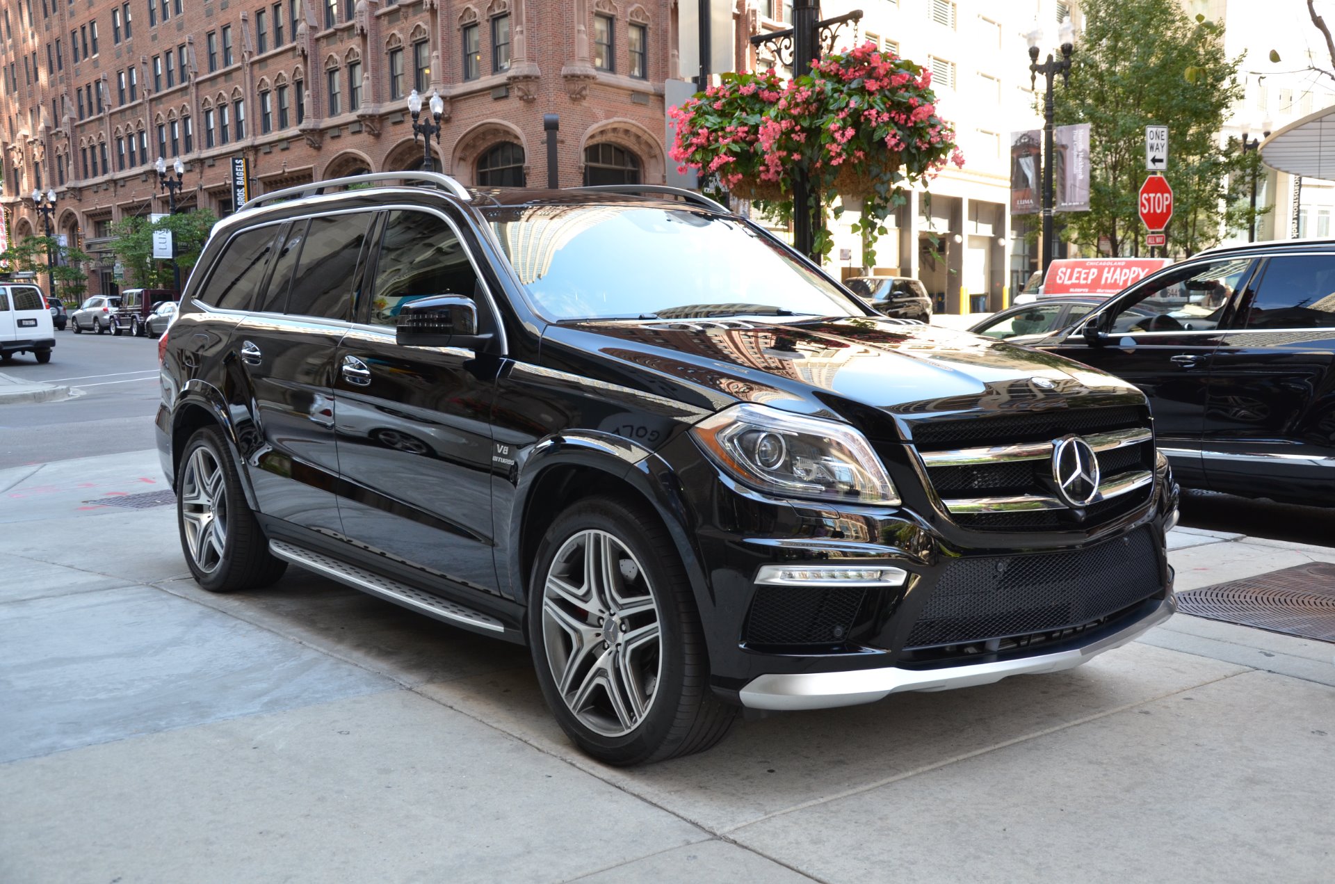 Mercedes Benz gl 63 AMG 2016