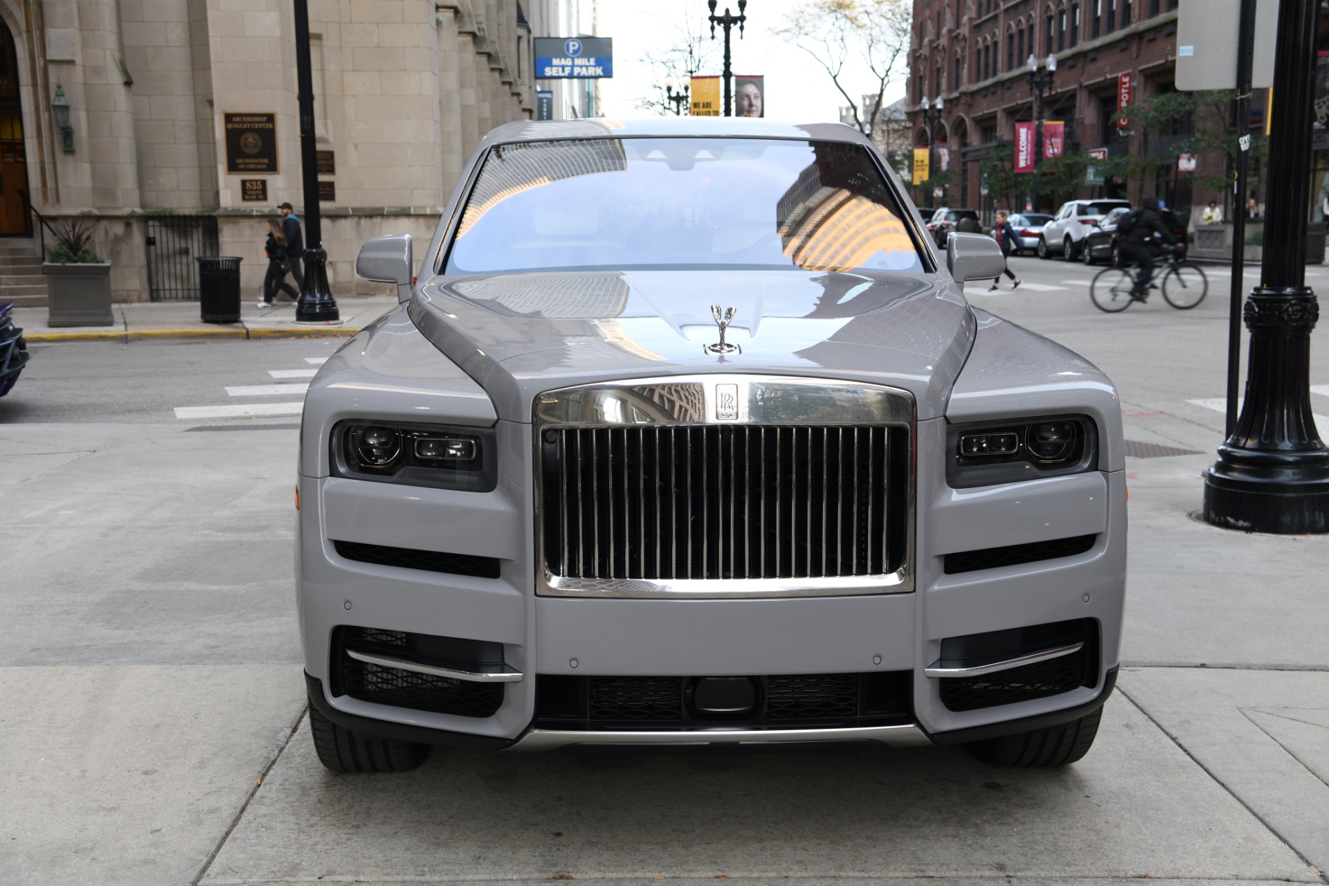 New 2023 Rolls-Royce Cullinan  | Chicago, IL