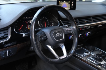 Used 2017 Audi Q7 3.0T quattro Premium Plus | Chicago, IL