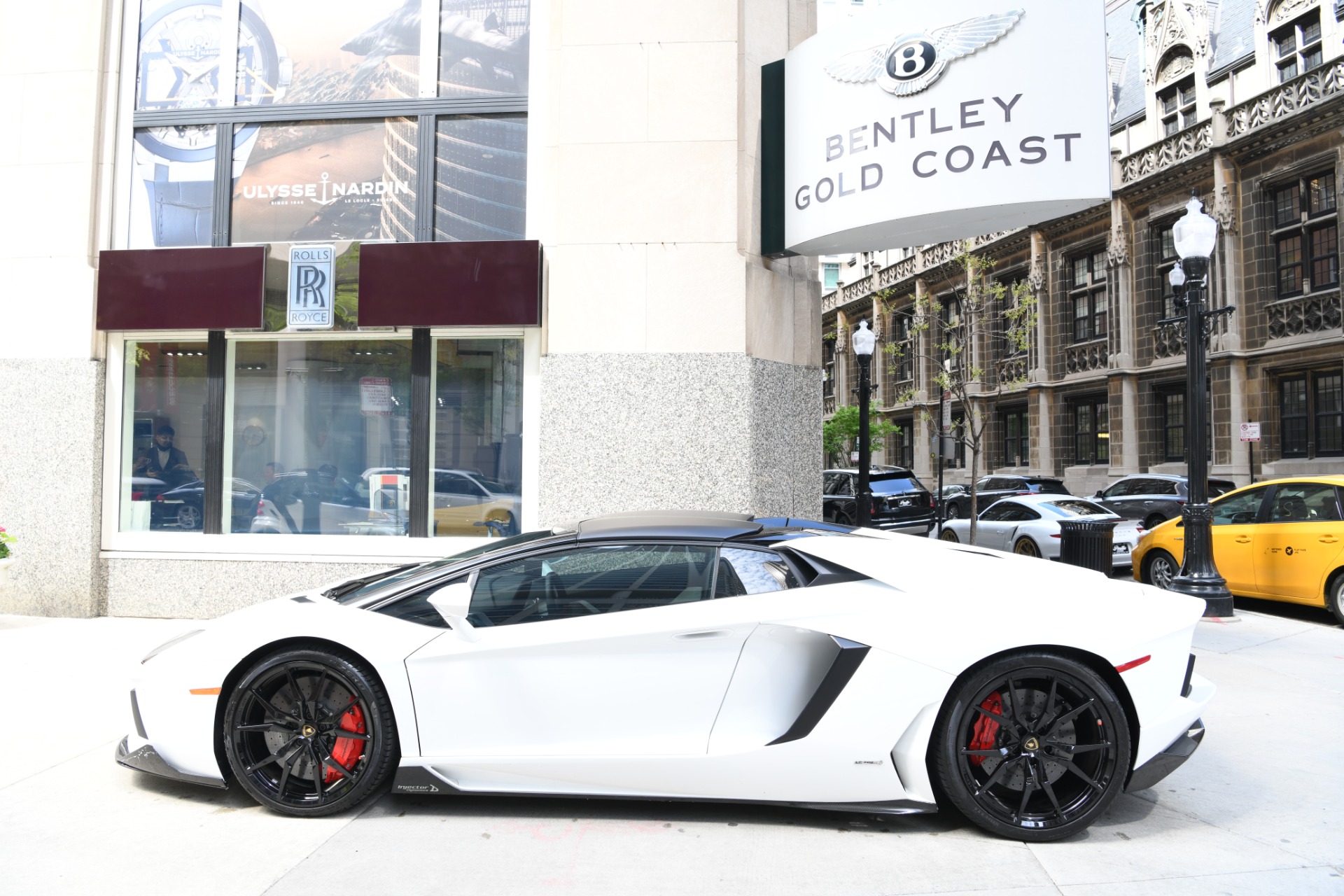 Used 2013 Lamborghini Aventador Roadster LP700-4 Roadster | St. Petersburg, FL