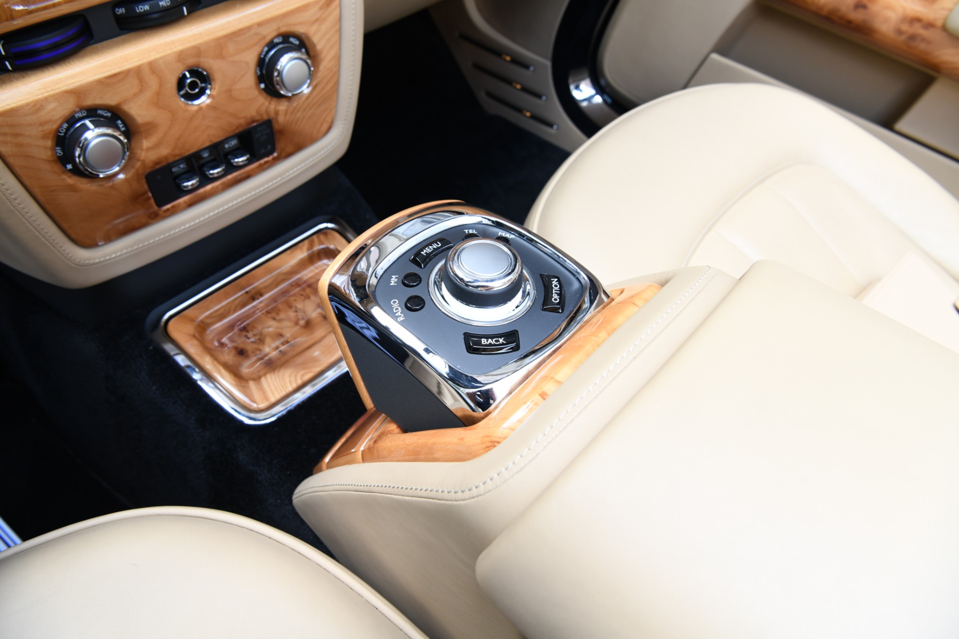 Used 2014 Rolls-Royce PHANTOM DROPHEAD COUPE | St. Petersburg, FL