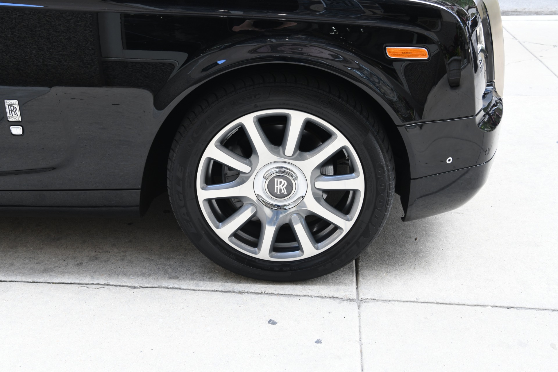 Used 2014 Rolls-Royce PHANTOM DROPHEAD COUPE | St. Petersburg, FL