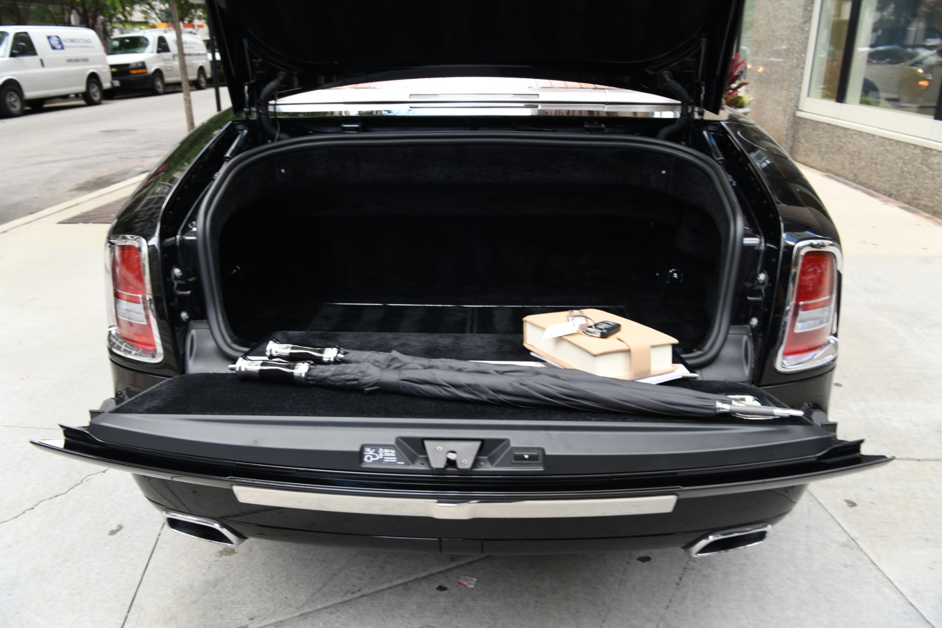 Used 2014 Rolls-Royce PHANTOM DROPHEAD COUPE | St. Petersburg, FL