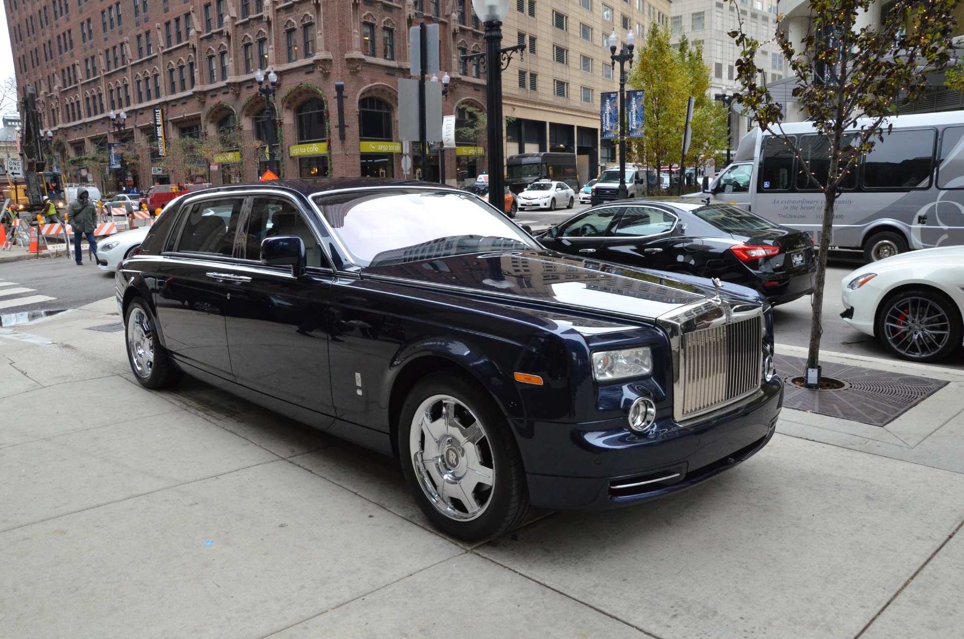 rolls royce phantom extended used