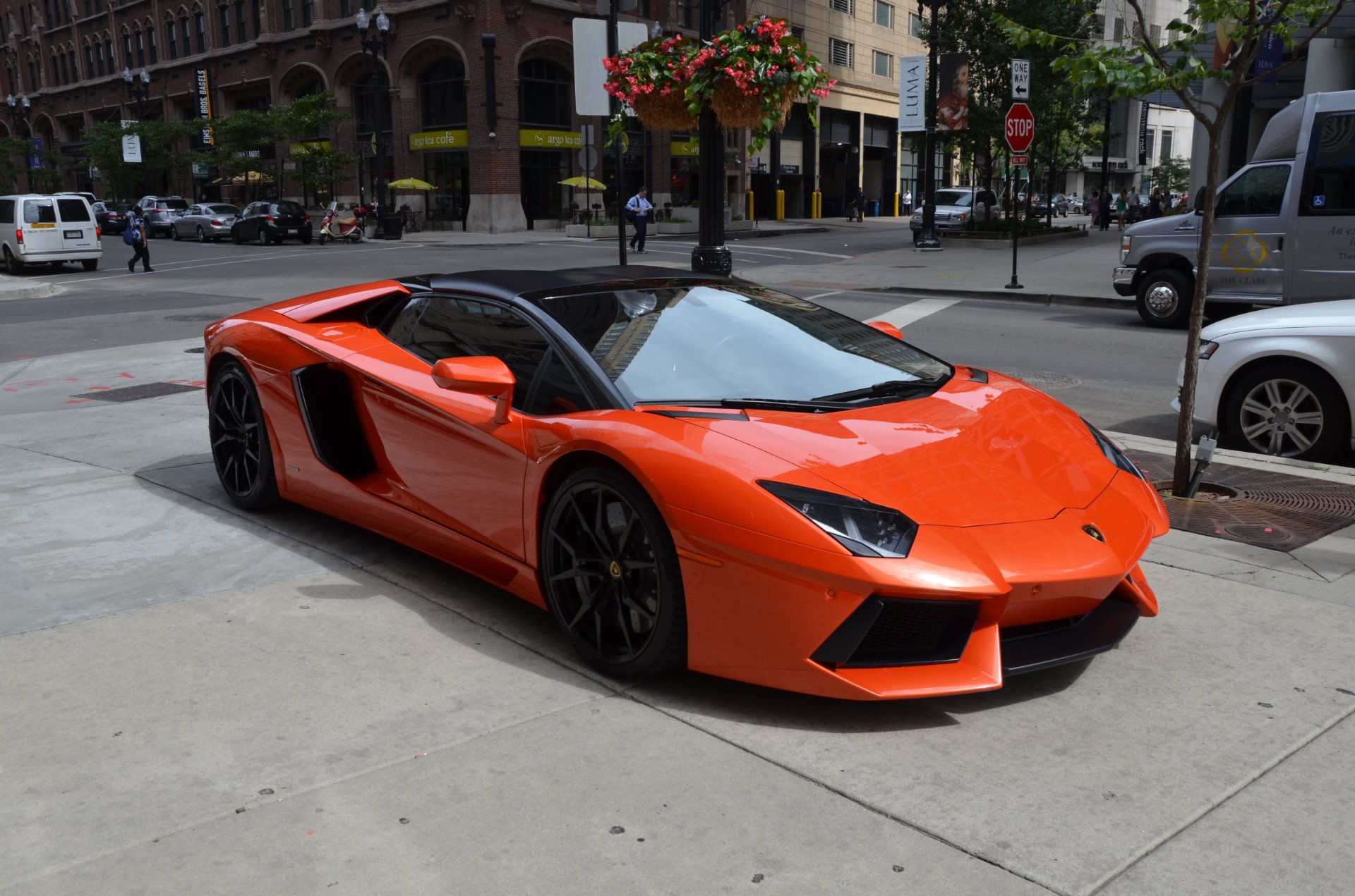 Used 2014 Lamborghini Aventador Roadster LP 700-4 Roadster | St. Petersburg, FL