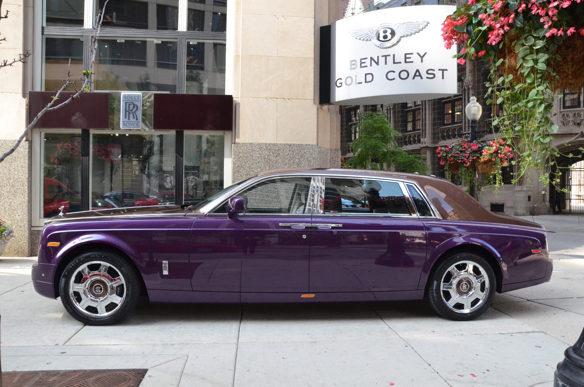 Фиолетовый фантом. Фиолетовый фантом. Роллс ройс фиолетовый. Фиолетовый фантом. Тойота селика фиолетовый фантом.