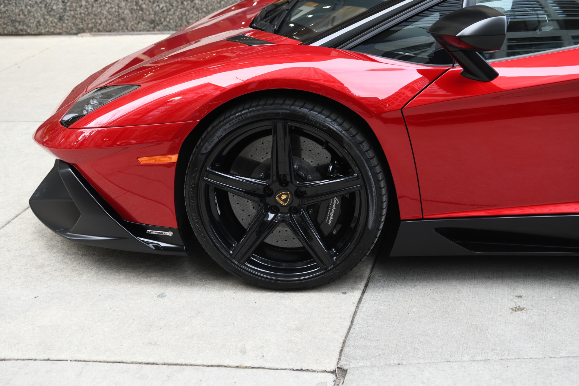 Used 2015 Lamborghini Aventador Roadster LP720-4 Roadster | St. Petersburg, FL