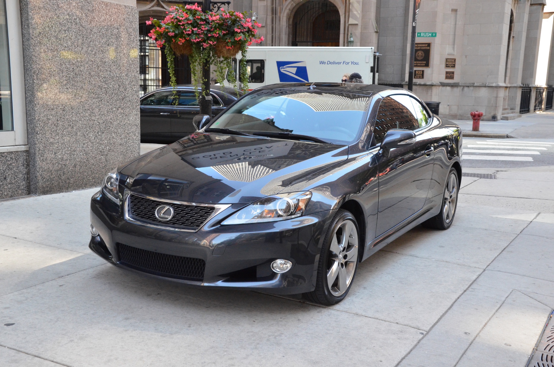 Lexus is 250c