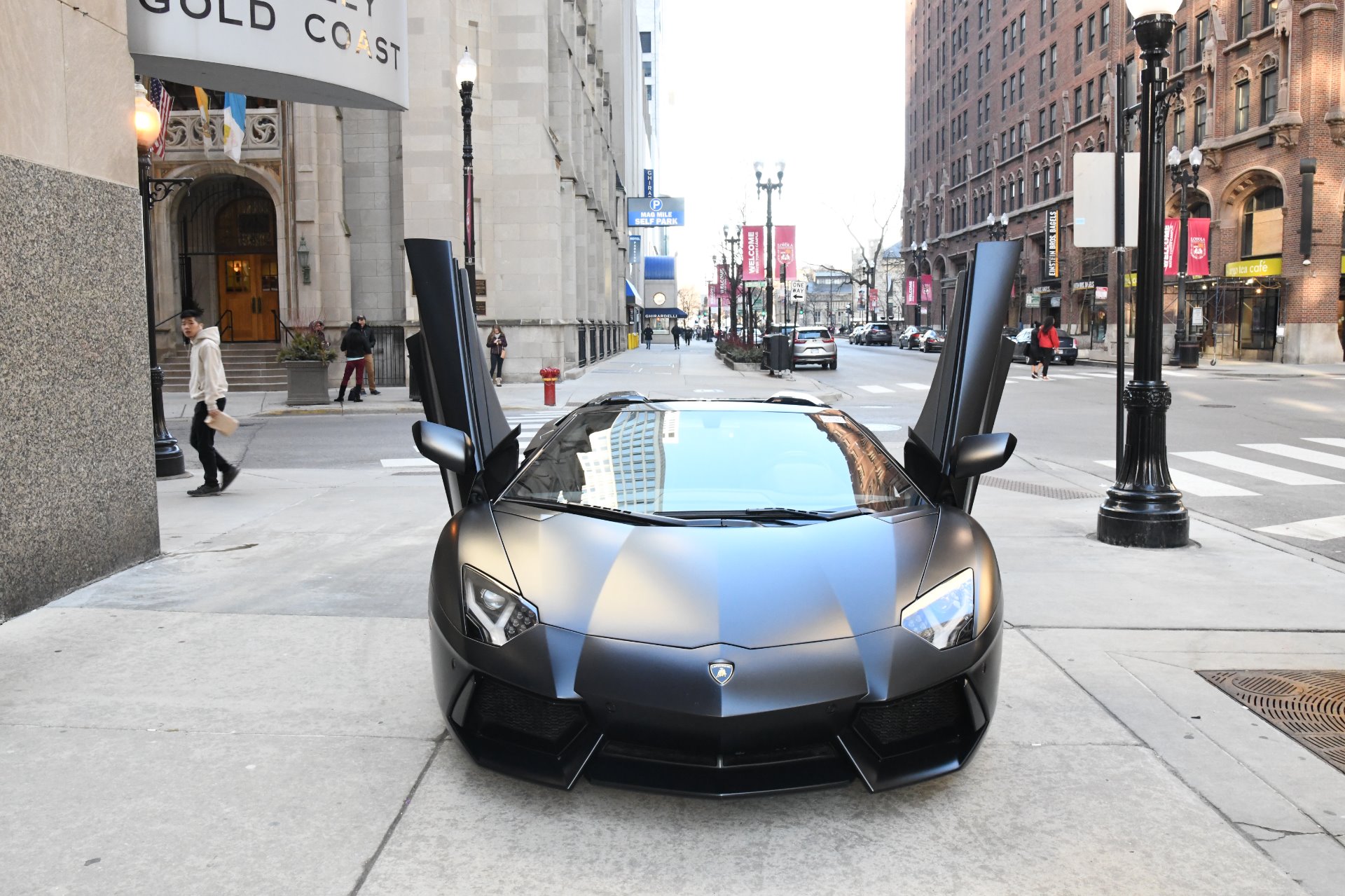 Used 2014 Lamborghini Aventador Roadster LP 700-4 Roadster | St. Petersburg, FL