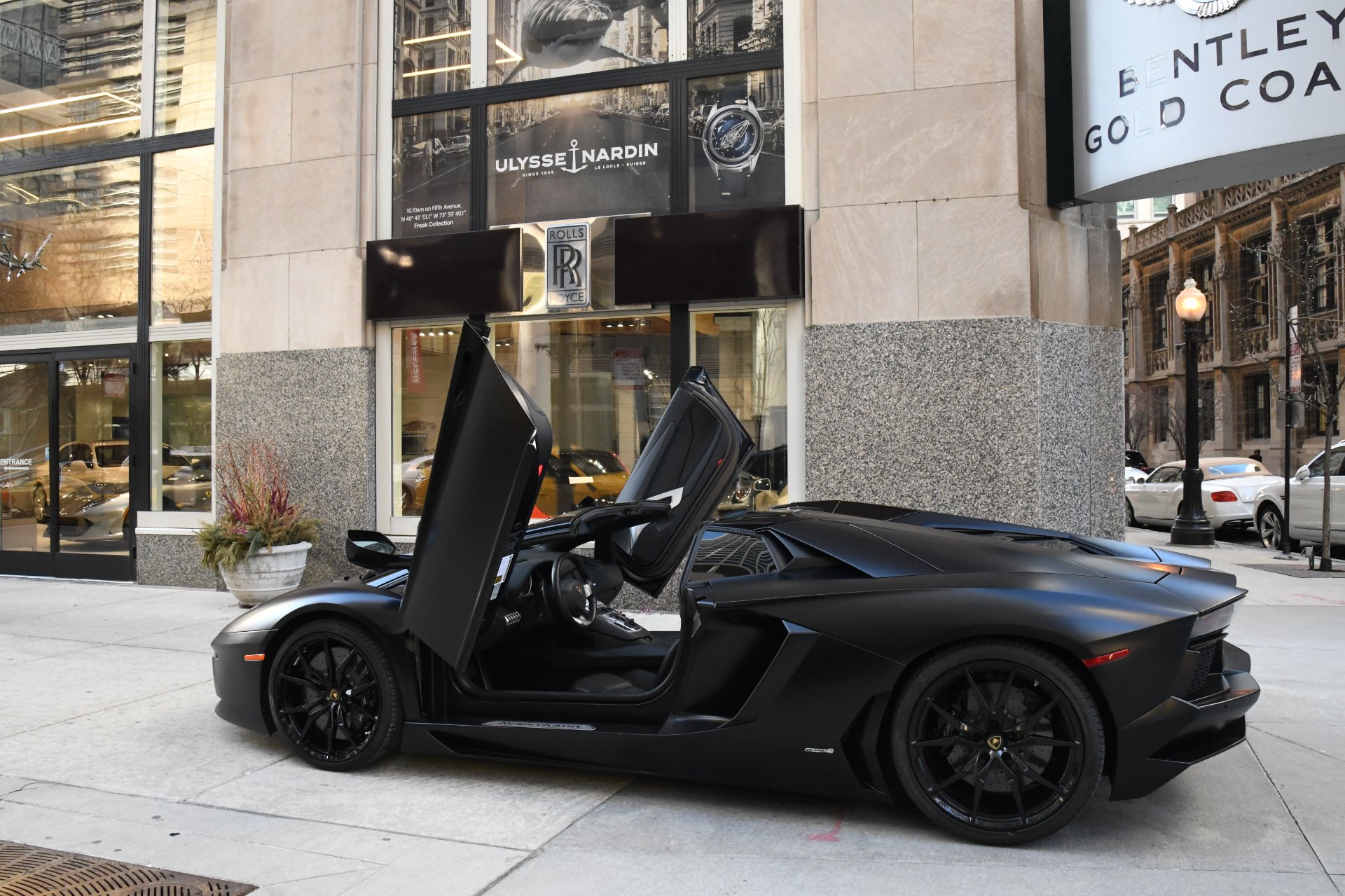 Used 2014 Lamborghini Aventador Roadster LP 700-4 Roadster | St. Petersburg, FL