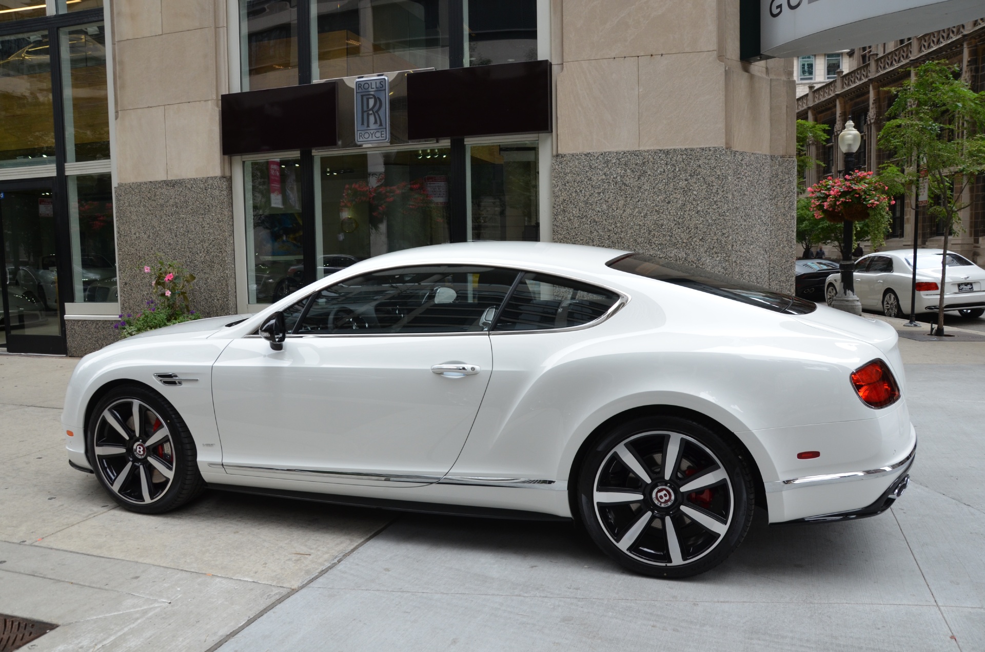 2016 Bentley Continental GT V8 Stock B725S for sale near Chicago, IL IL Bentley Dealer 2016 Bentley Continental GT V8 Stock B725S for sale near Chicago, IL IL Bentley Dealer