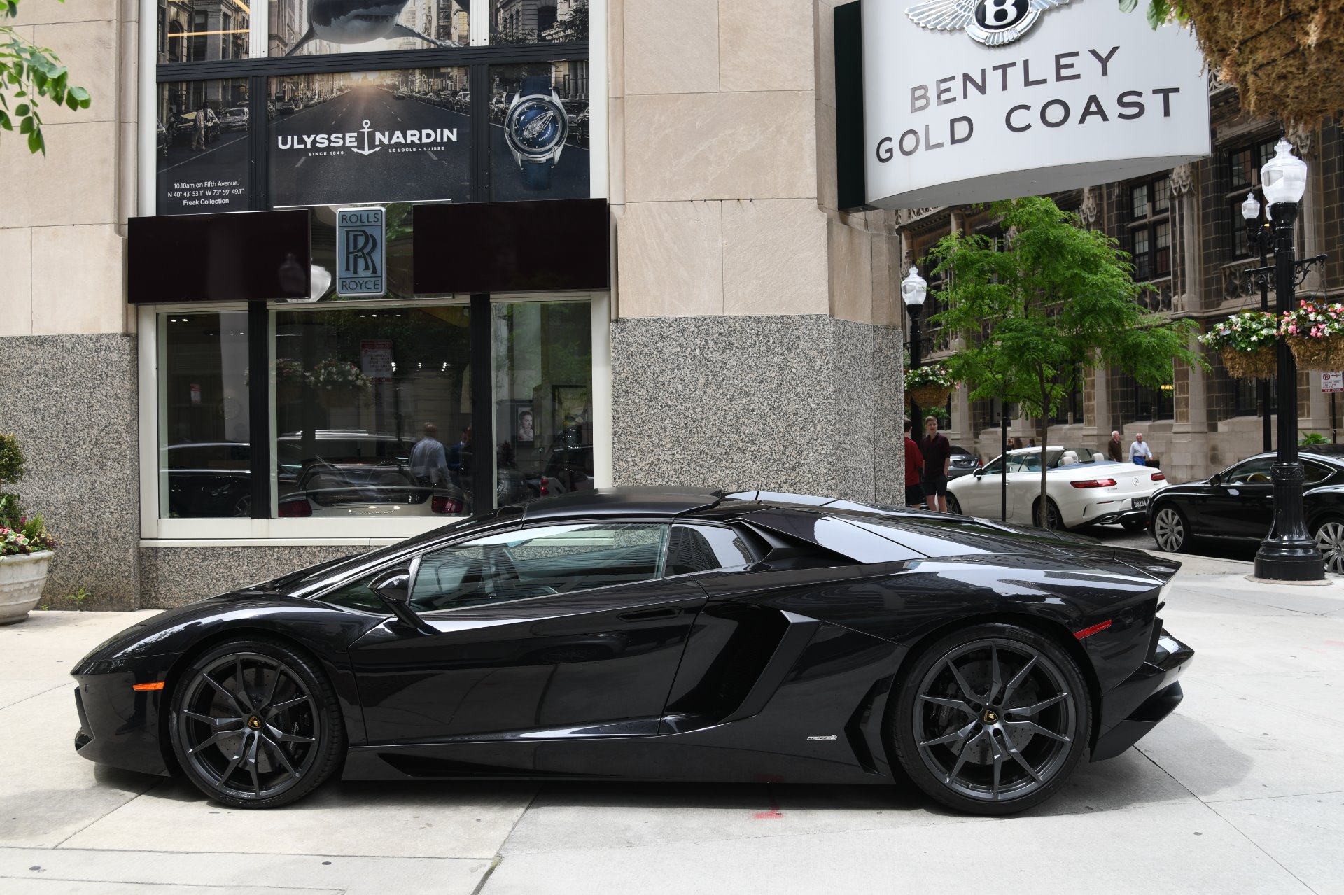 Used 2014 Lamborghini Aventador Roadster LP 700-4 Roadster | St. Petersburg, FL