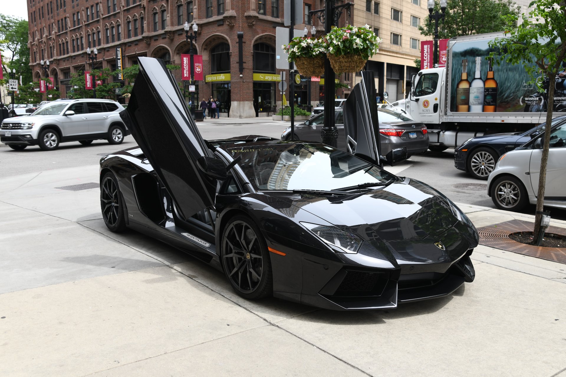 Used 2014 Lamborghini Aventador Roadster LP 700-4 Roadster | St. Petersburg, FL