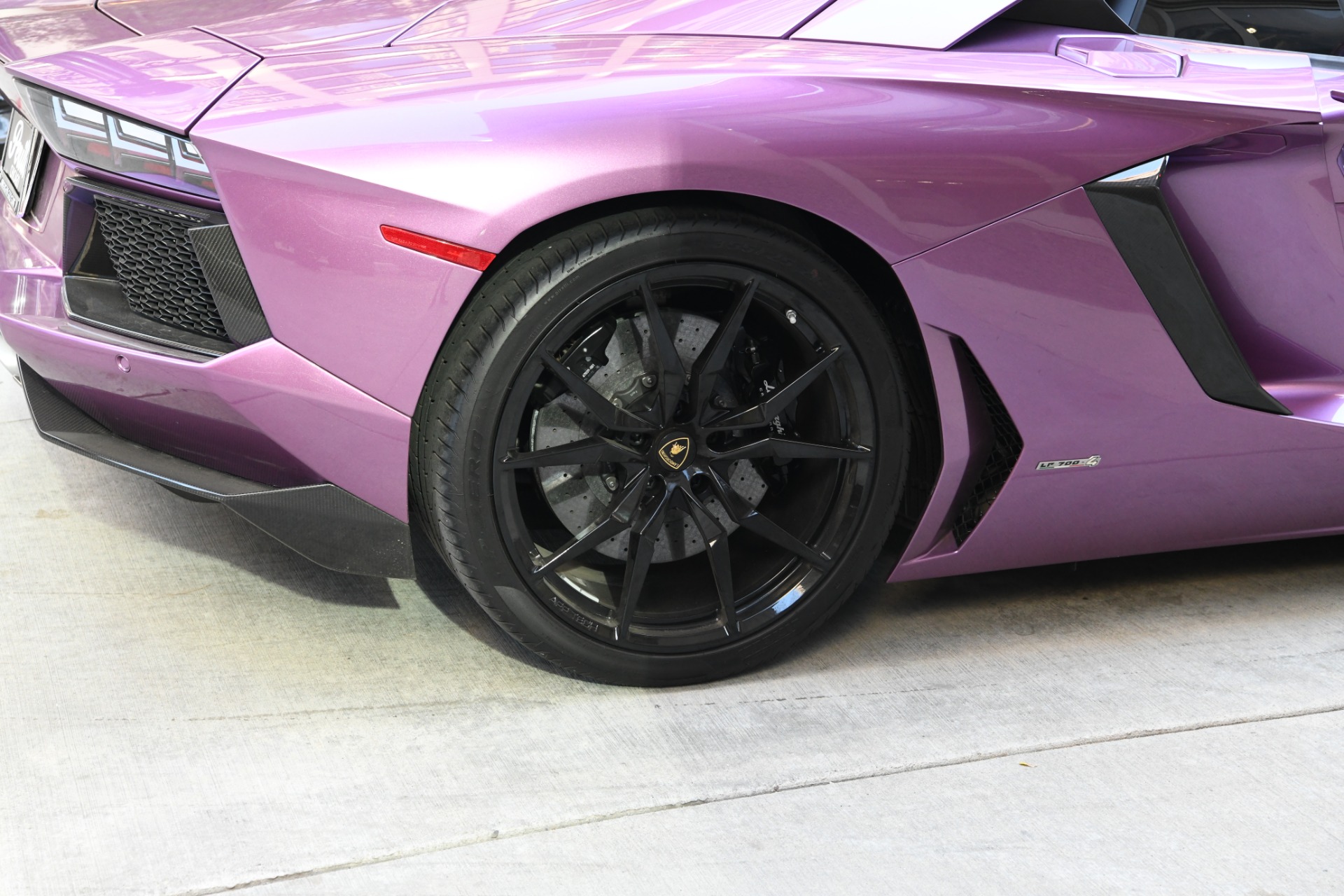 Used 2016 Lamborghini Aventador Roadster LP 700-4 Roadster | St. Petersburg, FL