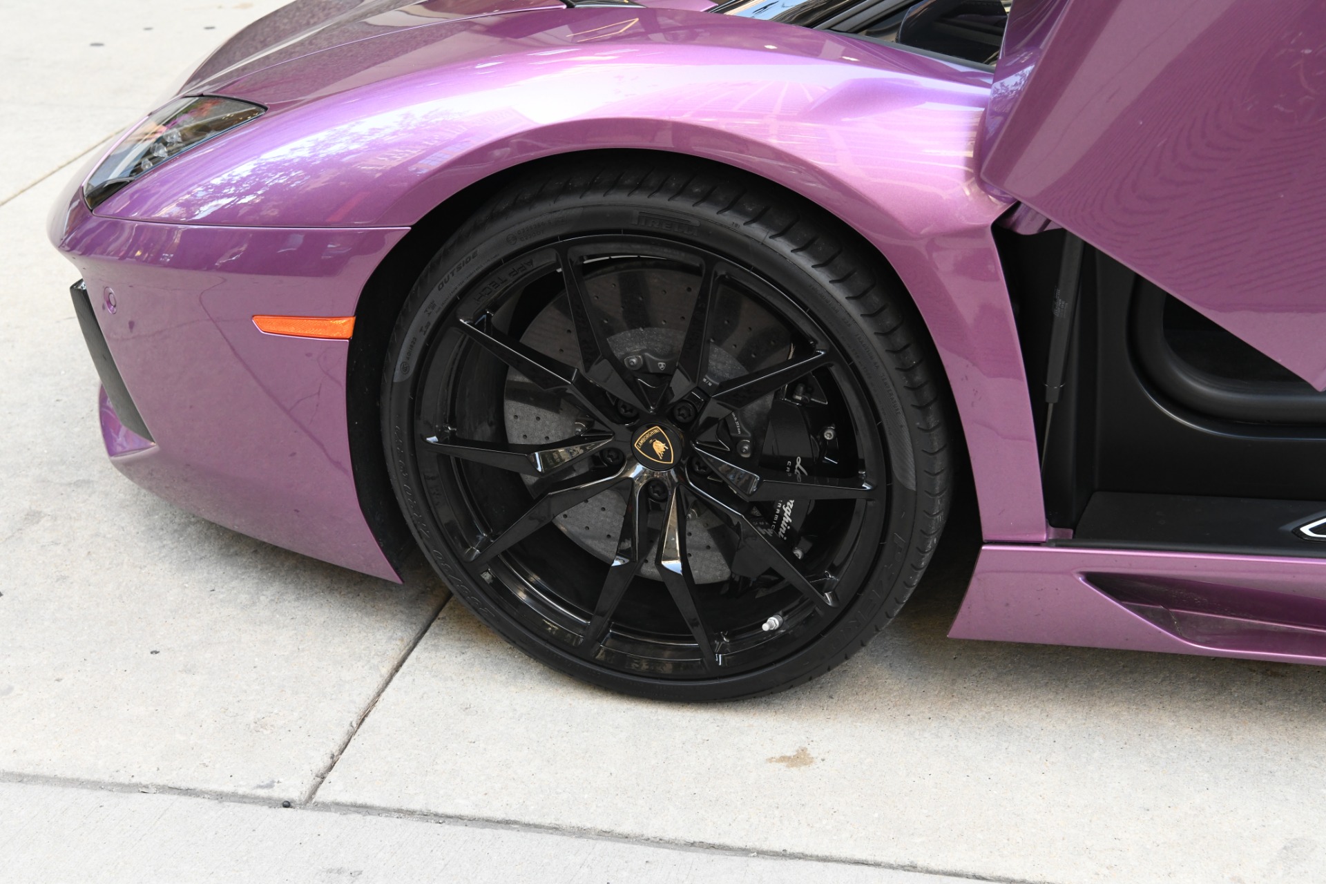 Used 2016 Lamborghini Aventador Roadster LP 700-4 Roadster | St. Petersburg, FL