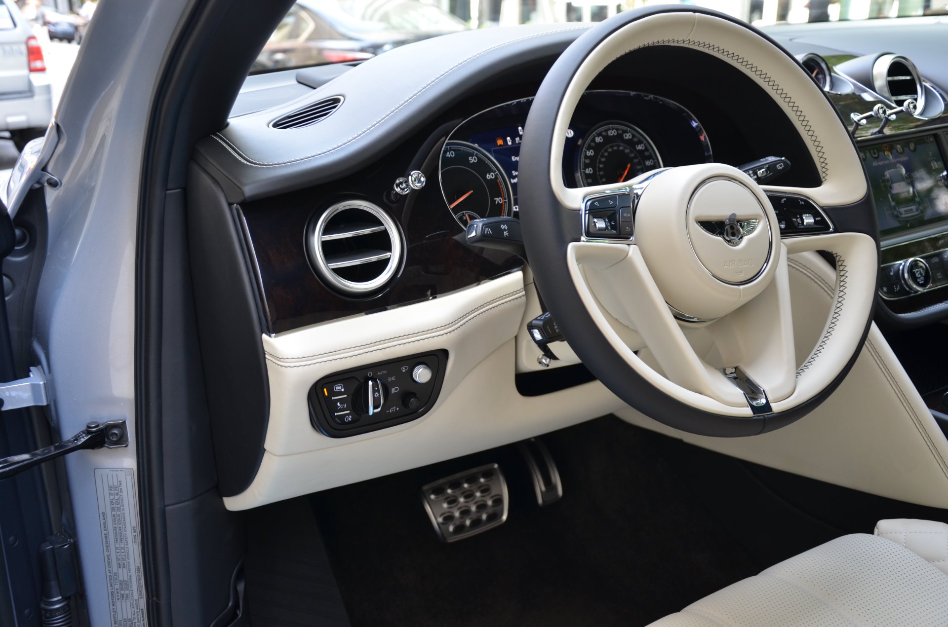 Used 2017 Bentley Bentayga W12 | St. Petersburg, FL