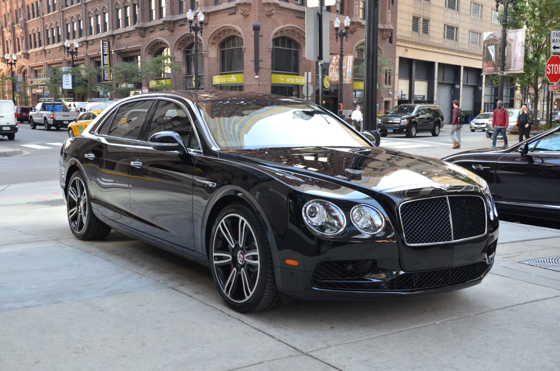 2017 Bentley Flying Spur V8 S Stock B843 For Near Chicago Il New 2017 Bentley Flying Spur V8 S Chicago Il