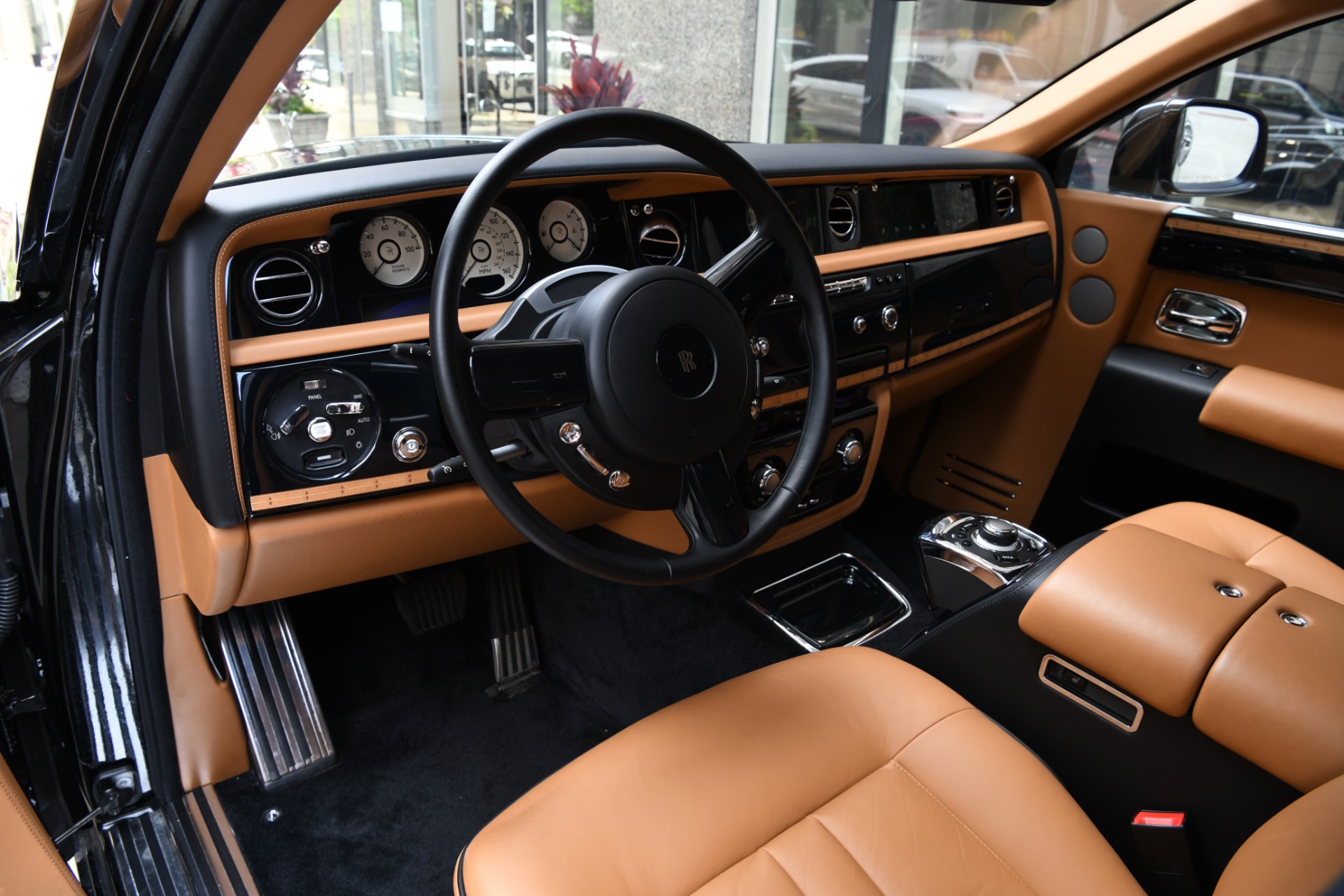 Used 2017 Rolls-Royce Phantom Extended Wheelbase EWB | St. Petersburg, FL