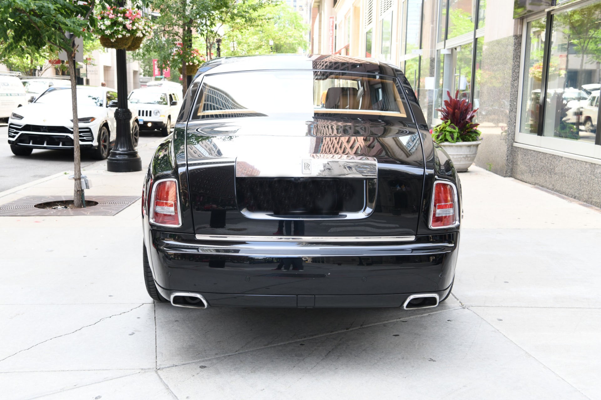 Used 2017 Rolls-Royce Phantom Extended Wheelbase EWB | St. Petersburg, FL