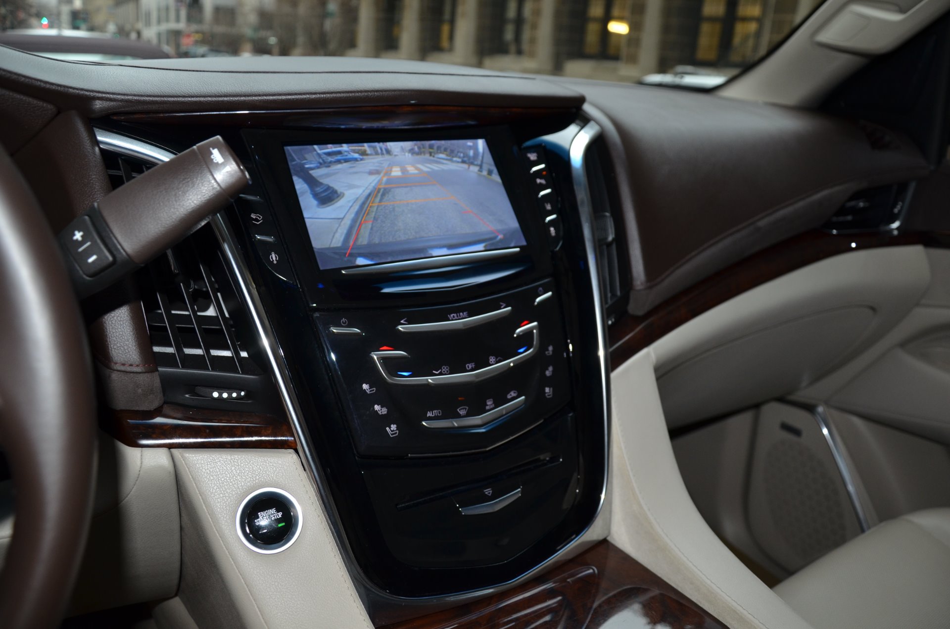 2015 Cadillac Escalade Esv Ceo Limosine Stock Gc