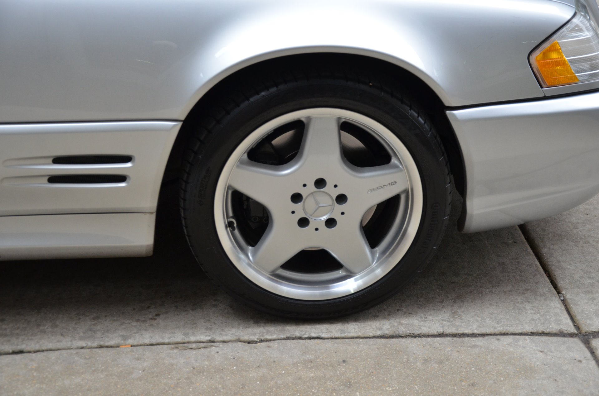 Used wheels. W210 Monoblock Aero 1. Hamann hr1. Hamann HR 1 r17 e34. Матовый лак дерева w202.