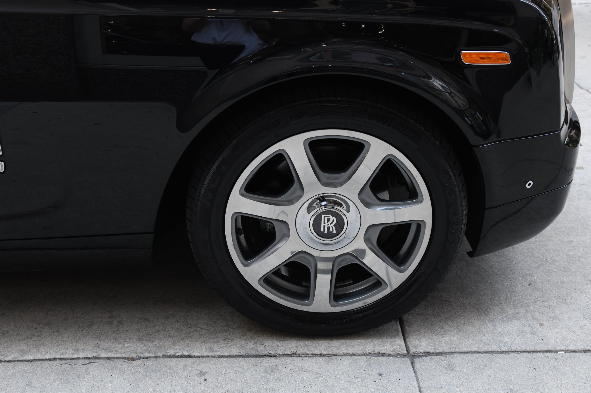 Used 2015 Rolls-Royce Phantom Drophead Coupe | St. Petersburg, FL