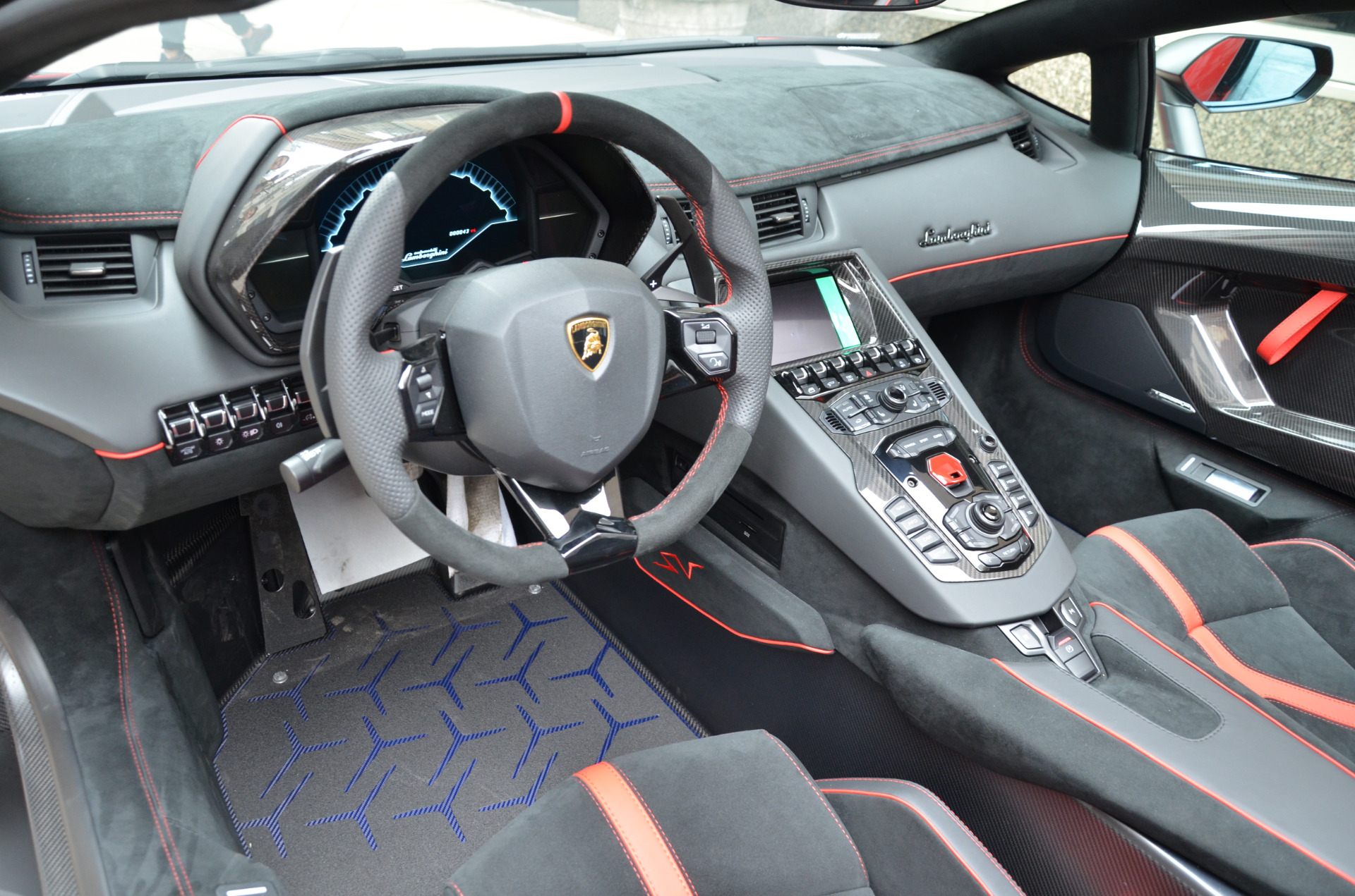 Used 2017 Lamborghini Aventador SV Roadster LP 750-4 SV | St. Petersburg, FL