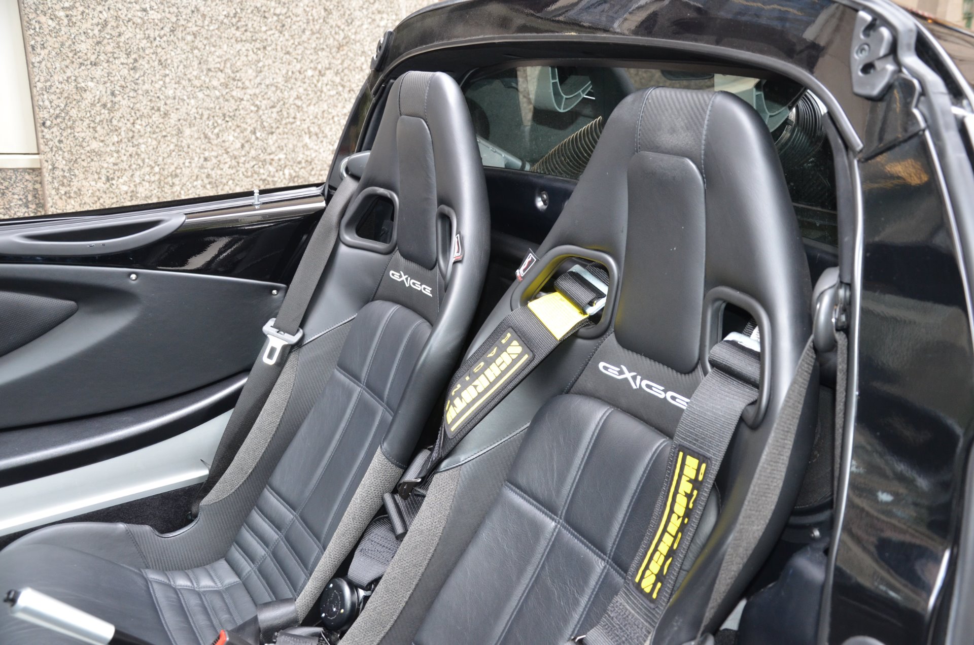 https://www.bentleygoldcoast.com/galleria_images/6153/6153_p10_l.jpg