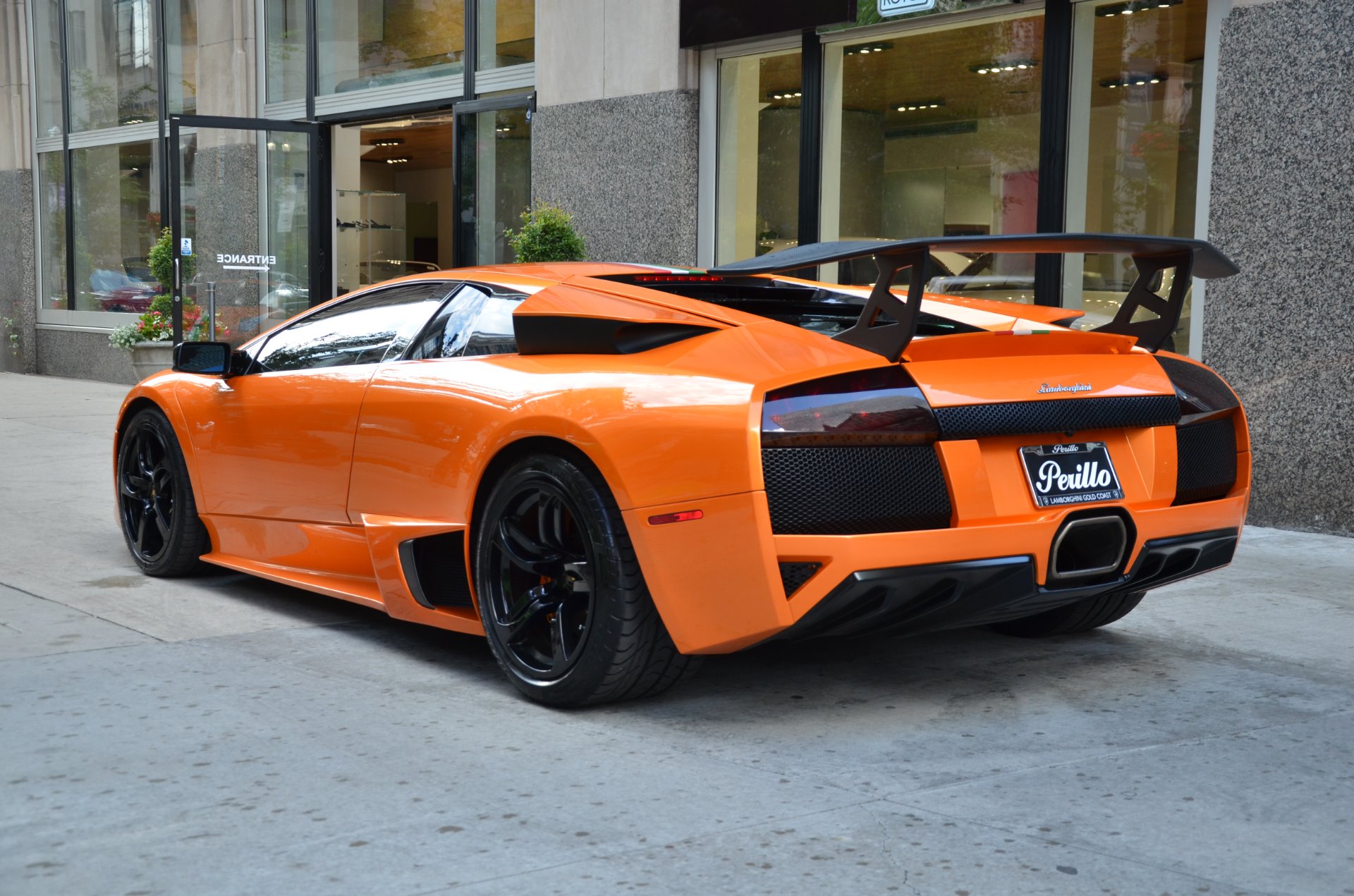 Lamborghini Murcielago lp640 черный на улице