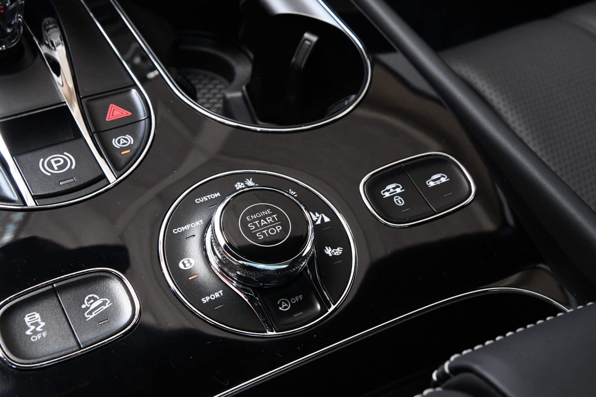 Used 2018 Bentley Bentayga Black Edition | St. Petersburg, FL