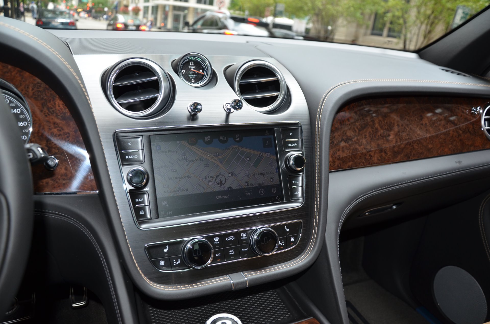 Used 2018 Bentley Bentayga | St. Petersburg, FL