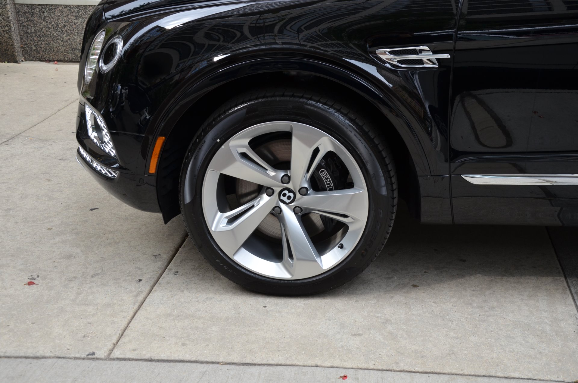 Used 2018 Bentley Bentayga | St. Petersburg, FL
