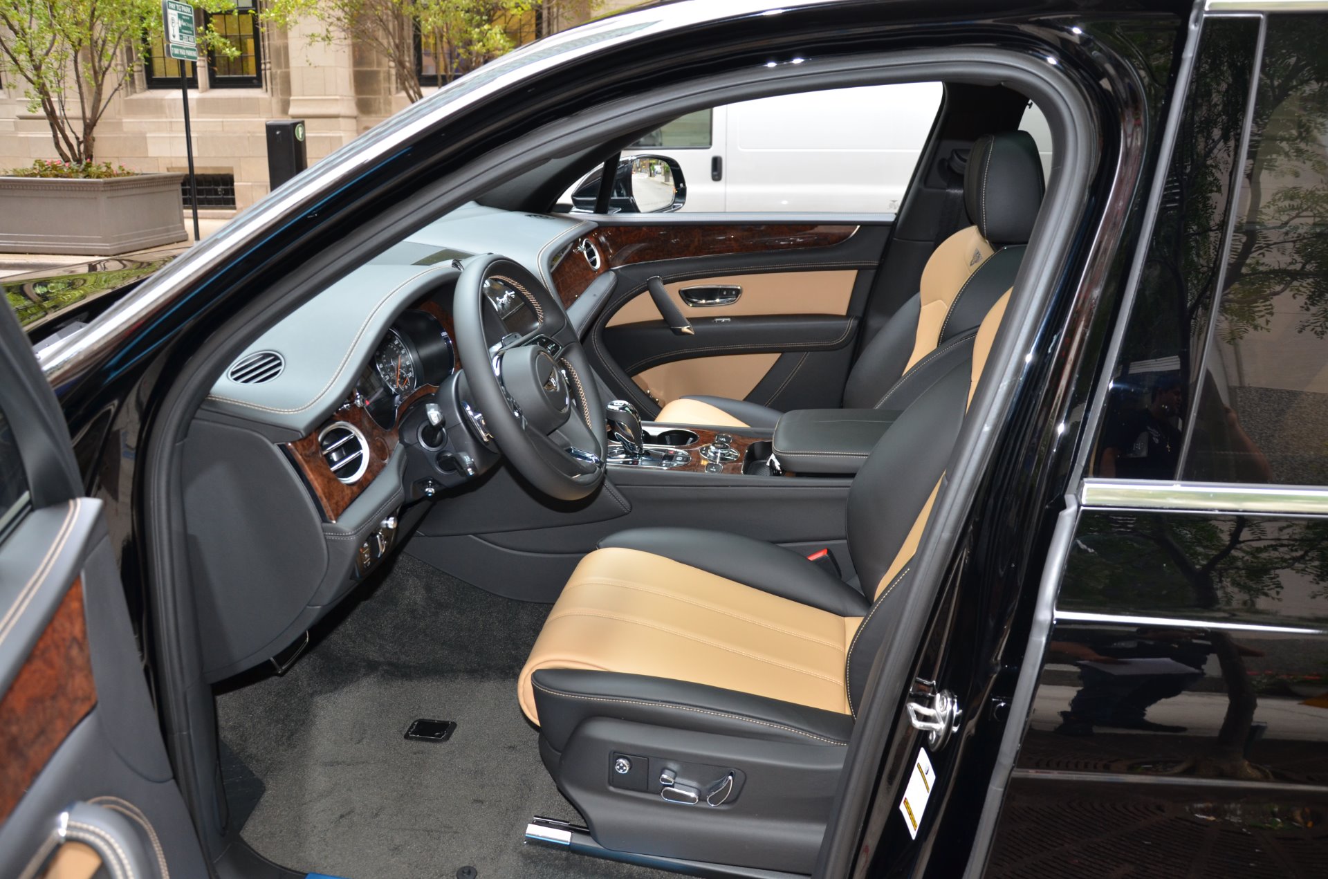 Used 2018 Bentley Bentayga | St. Petersburg, FL