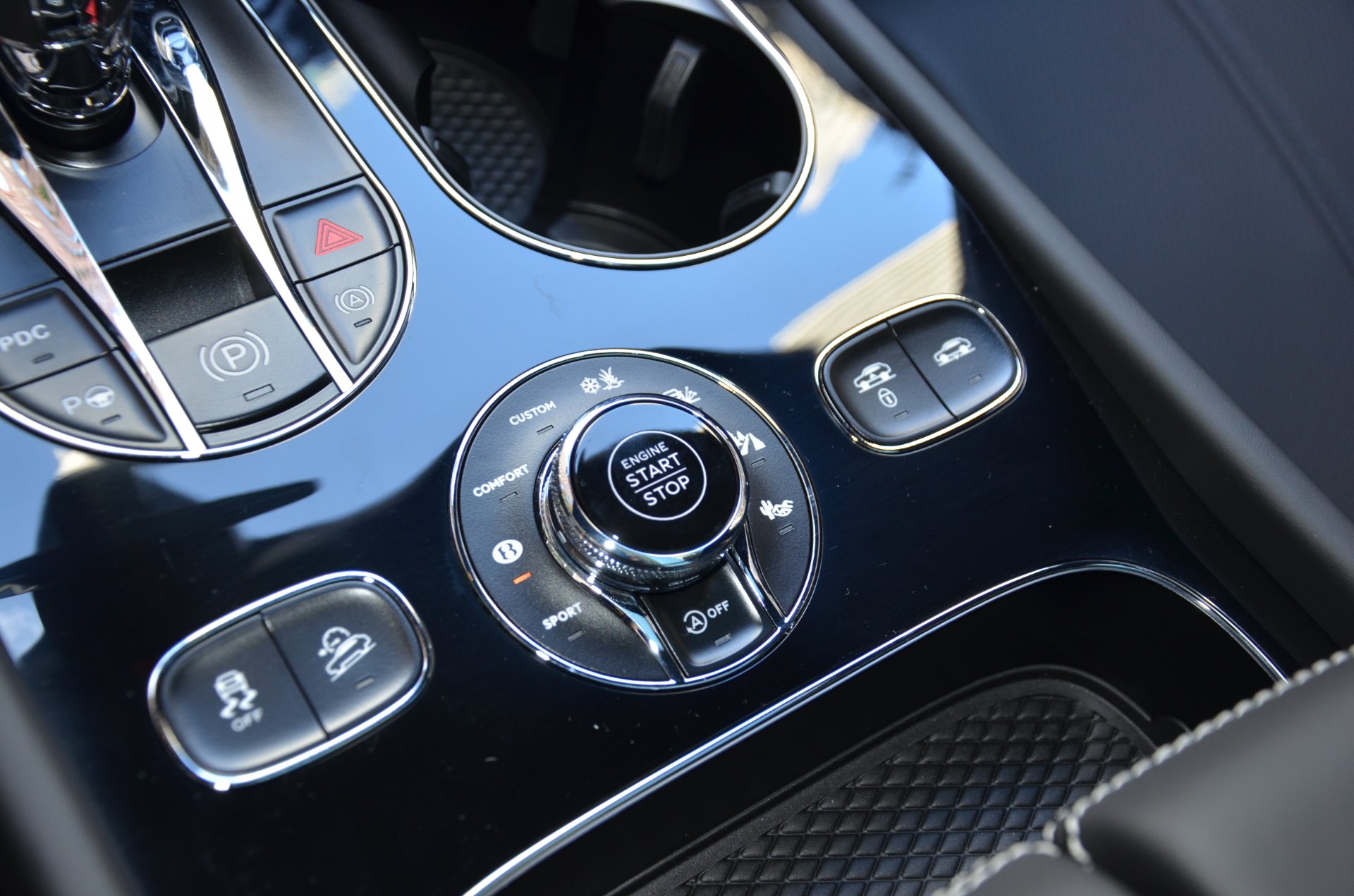 Used 2018 Bentley Bentayga W12 Signature Edition | St. Petersburg, FL