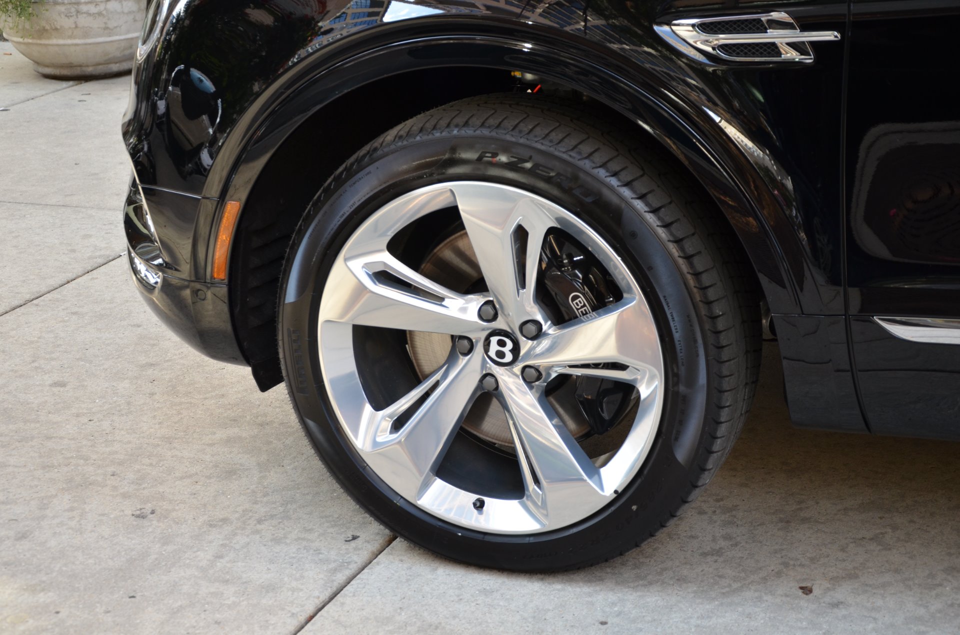 Used 2018 Bentley Bentayga W12 Signature Edition | St. Petersburg, FL