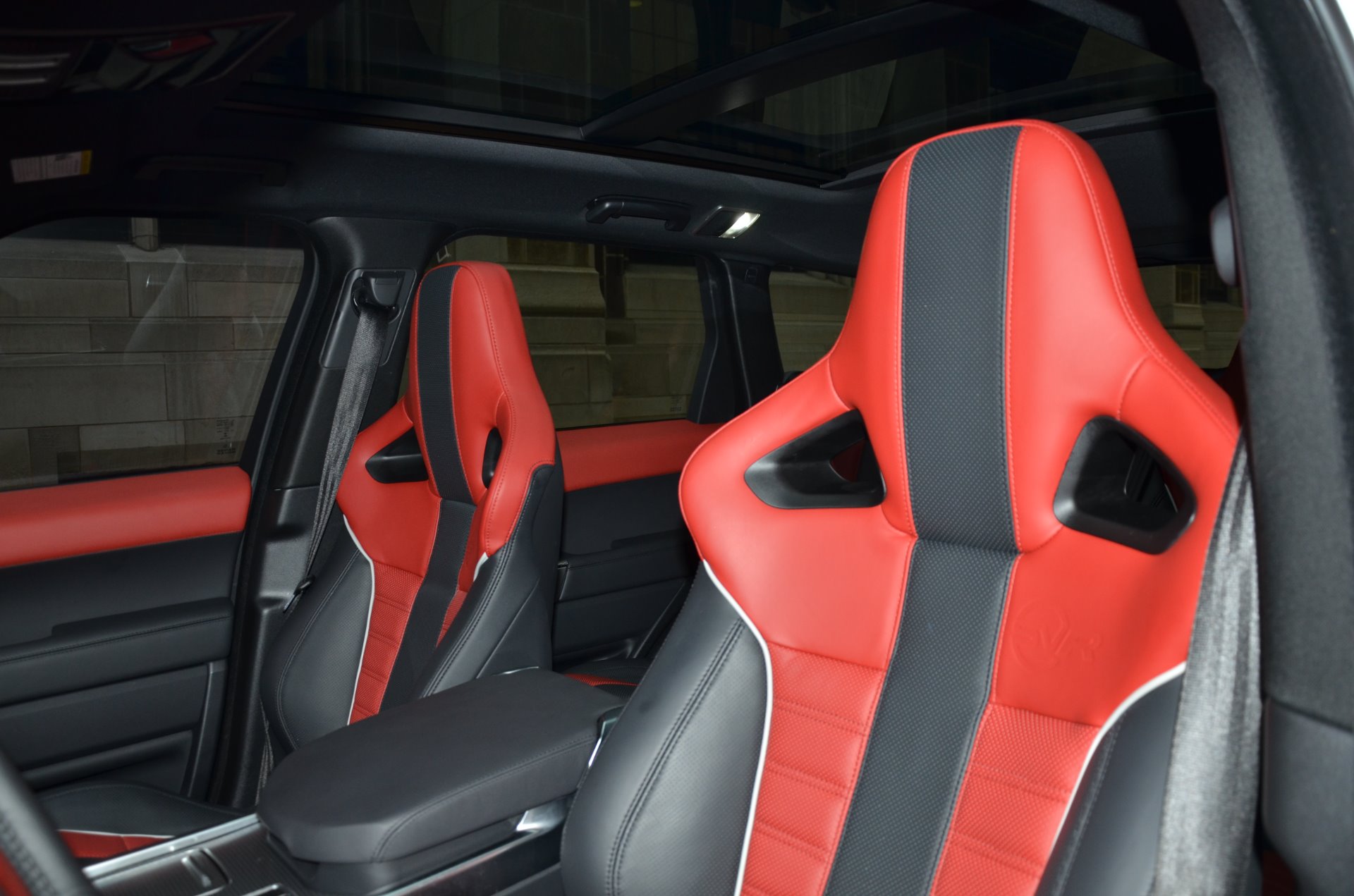 Range Rover With Red Interior : An Exceptionally Luxurious Suv, Featuring Atlas Front Bumper Vent Finishers, Side Vent And Side Accent Graphics, With An Interior Featuring Rear Executive.