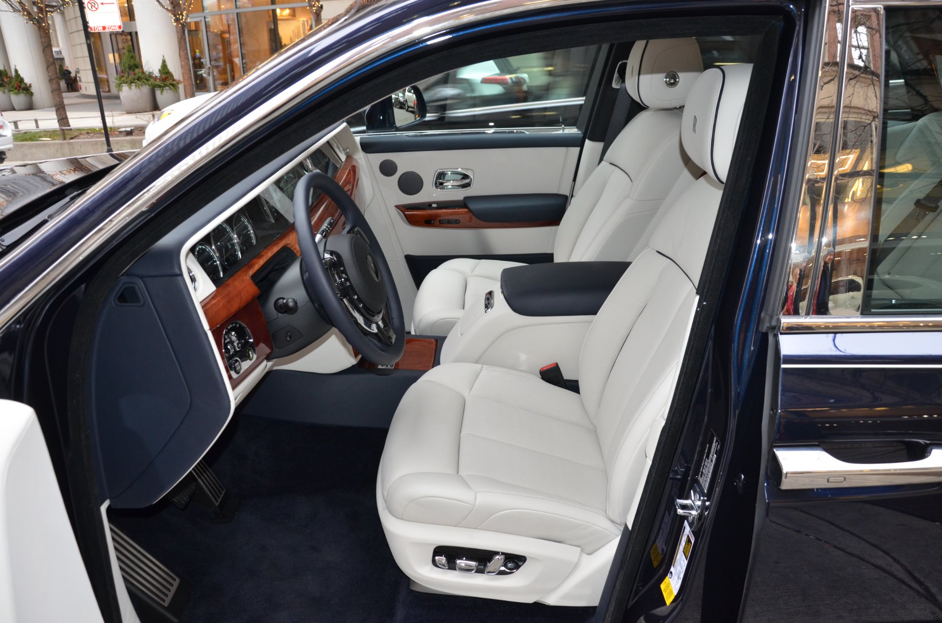 Used 2018 Rolls-Royce Phantom | St. Petersburg, FL