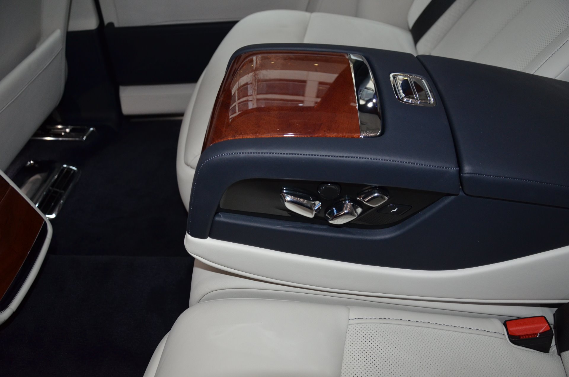 Used 2018 Rolls-Royce Phantom | St. Petersburg, FL
