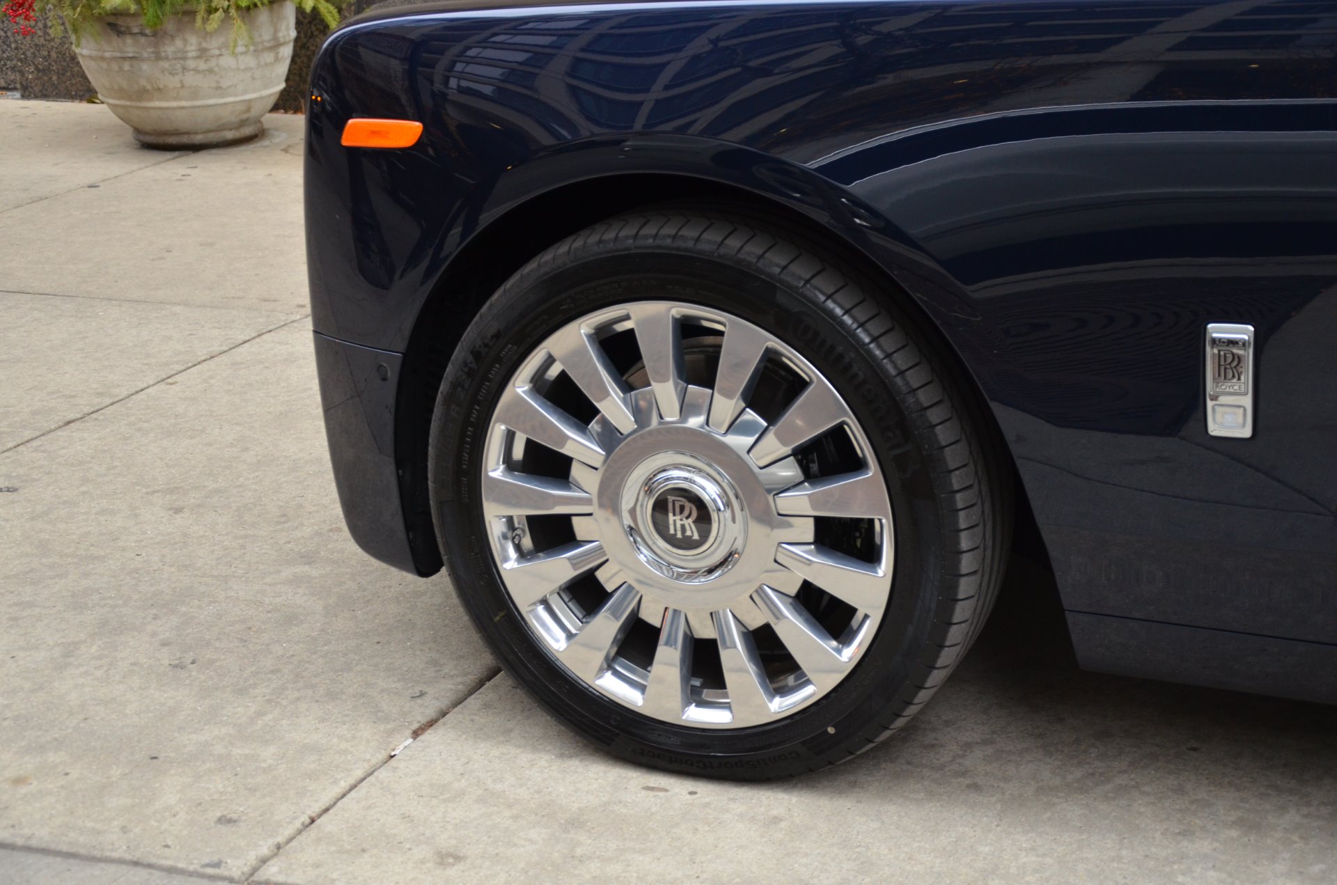 Used 2018 Rolls-Royce Phantom | St. Petersburg, FL