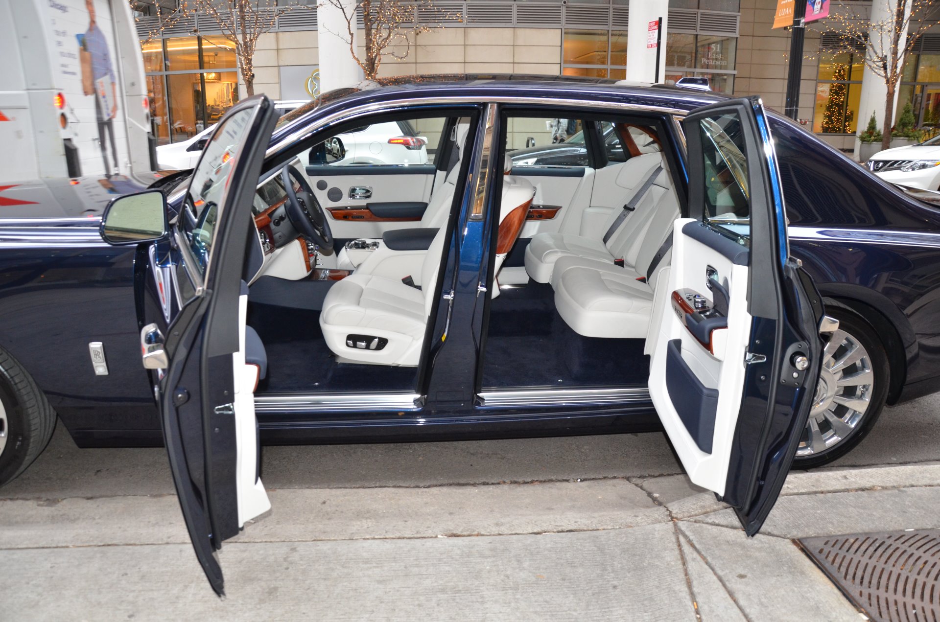 Used 2018 Rolls-Royce Phantom | St. Petersburg, FL