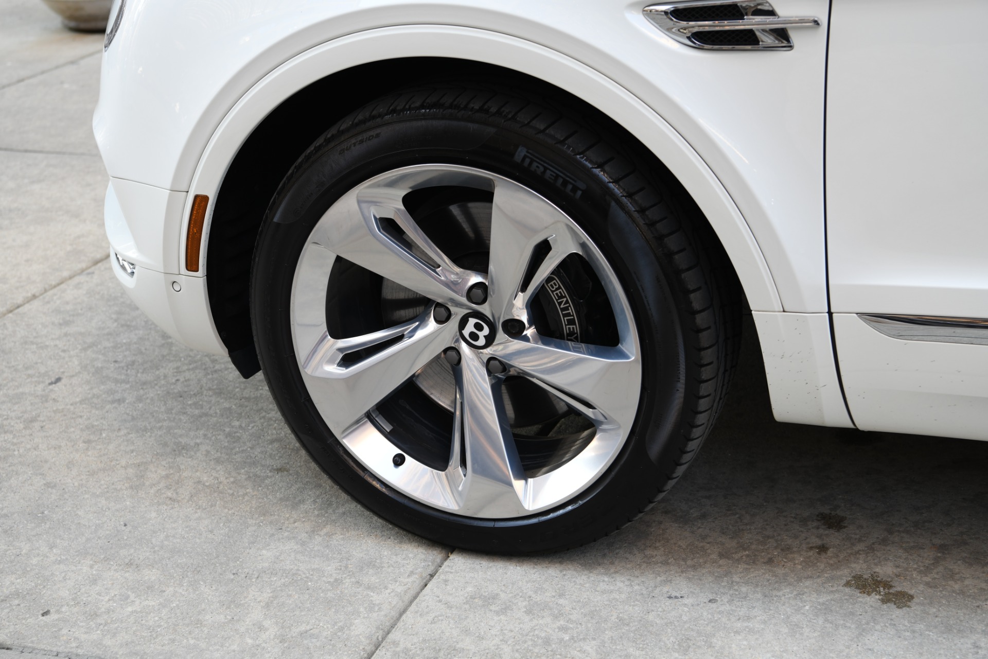 Used 2018 Bentley Bentayga W12 Signature Edition | St. Petersburg, FL