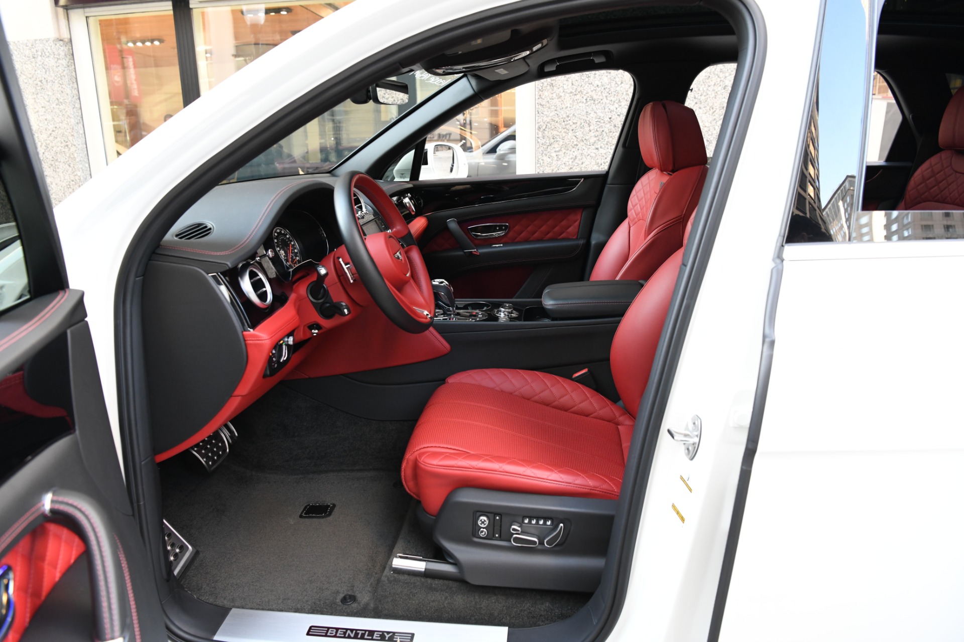 Used 2018 Bentley Bentayga W12 Signature Edition | St. Petersburg, FL