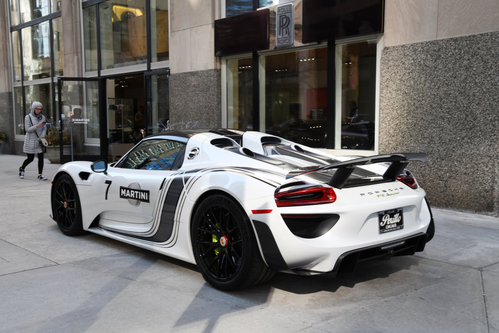 Порше 918 Spyder Gold