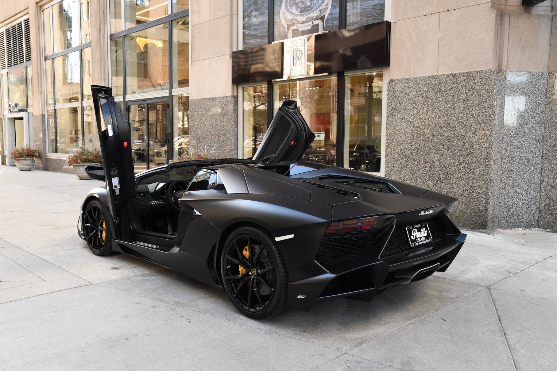 Lamborghini Aventador lp720