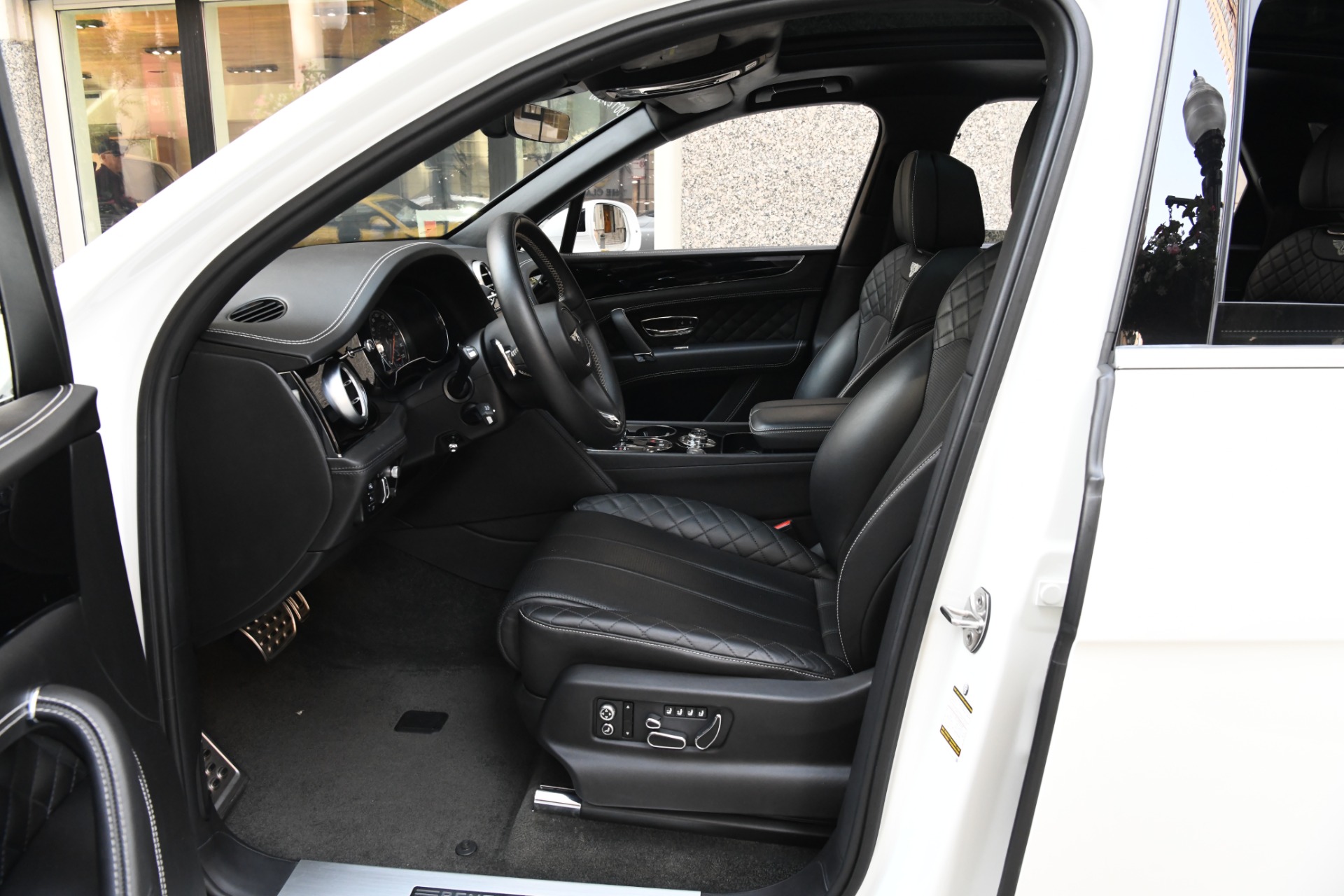 Used 2018 Bentley Bentayga W12 Signature Edition | St. Petersburg, FL