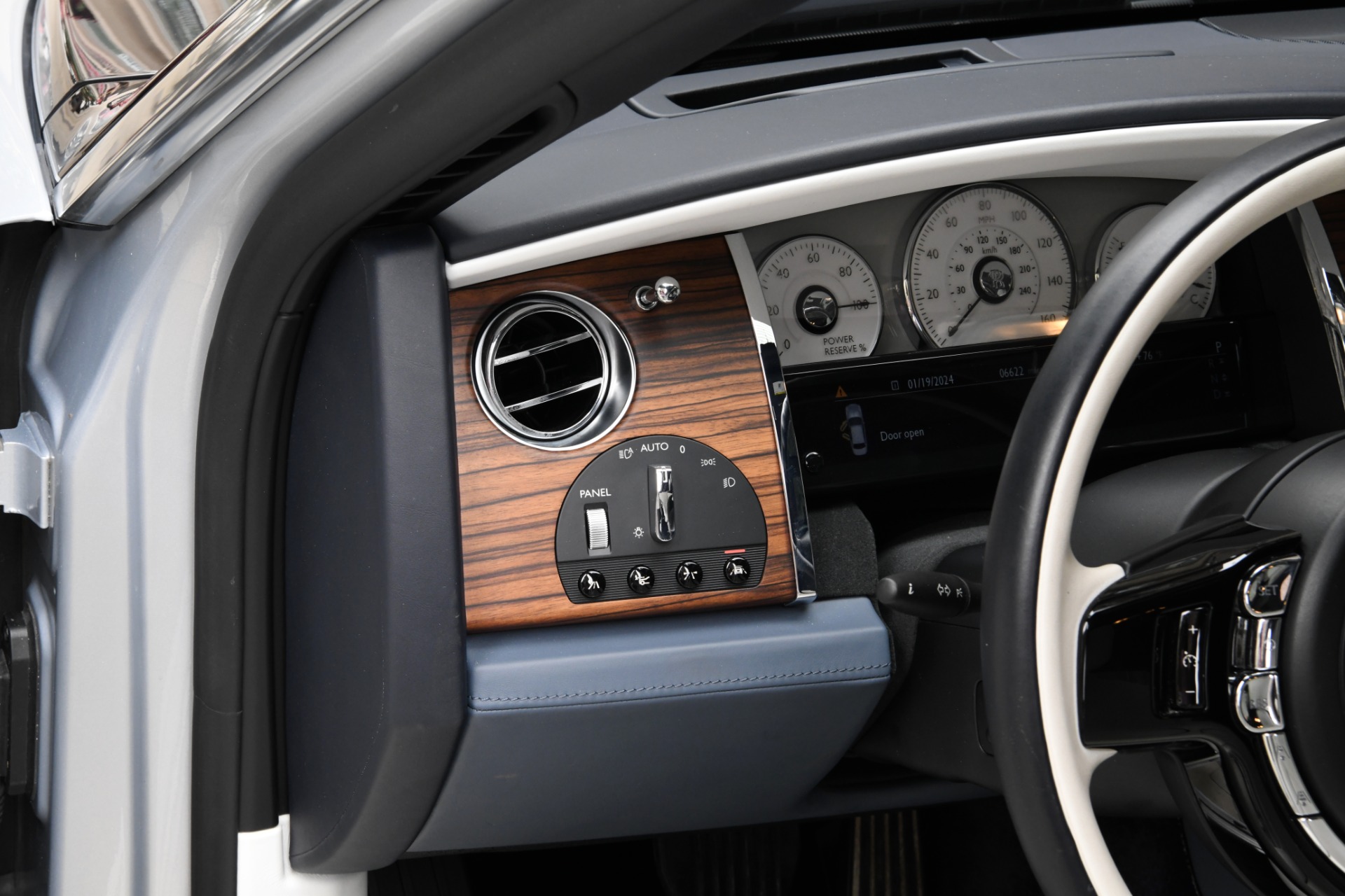 Used 2018 Rolls-Royce Ghost EXTENDED WHEELBASE EWB IMPULSE | St. Petersburg, FL