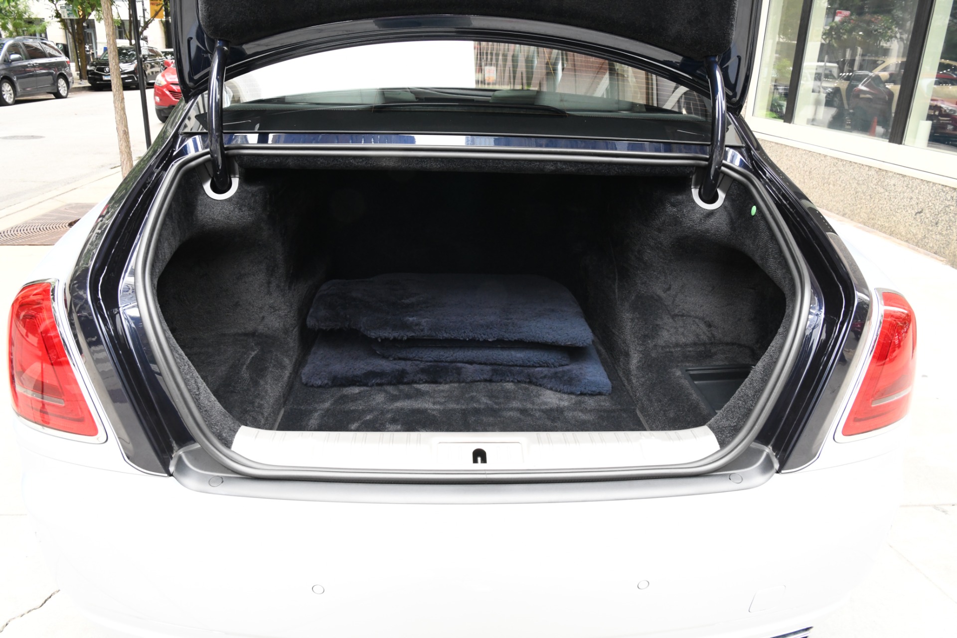Used 2018 Rolls-Royce Ghost EXTENDED WHEELBASE EWB IMPULSE | St. Petersburg, FL