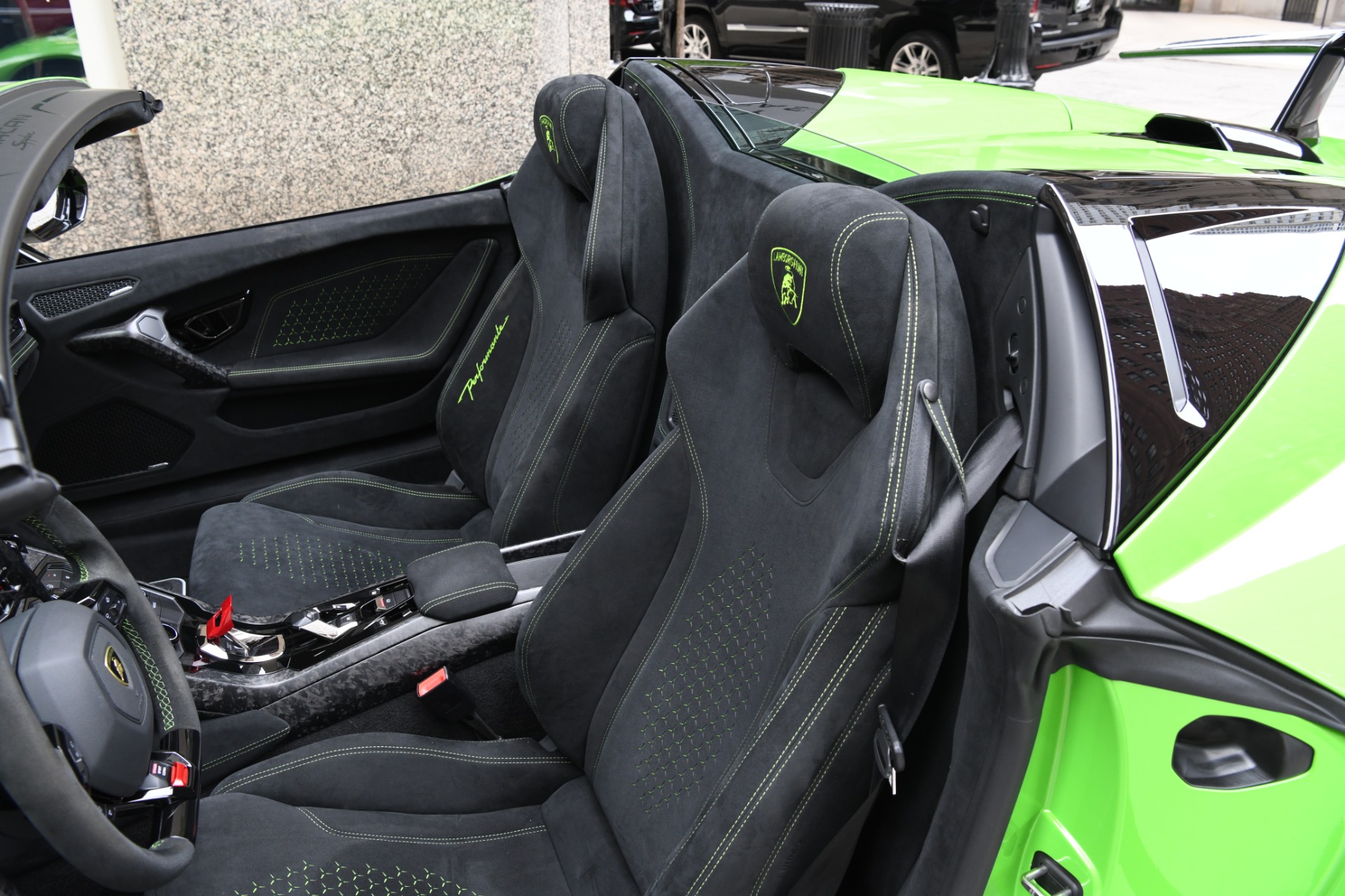 Used 2018 Lamborghini Huracan Spyder LP 640-4 Performante Spyder | St. Petersburg, FL