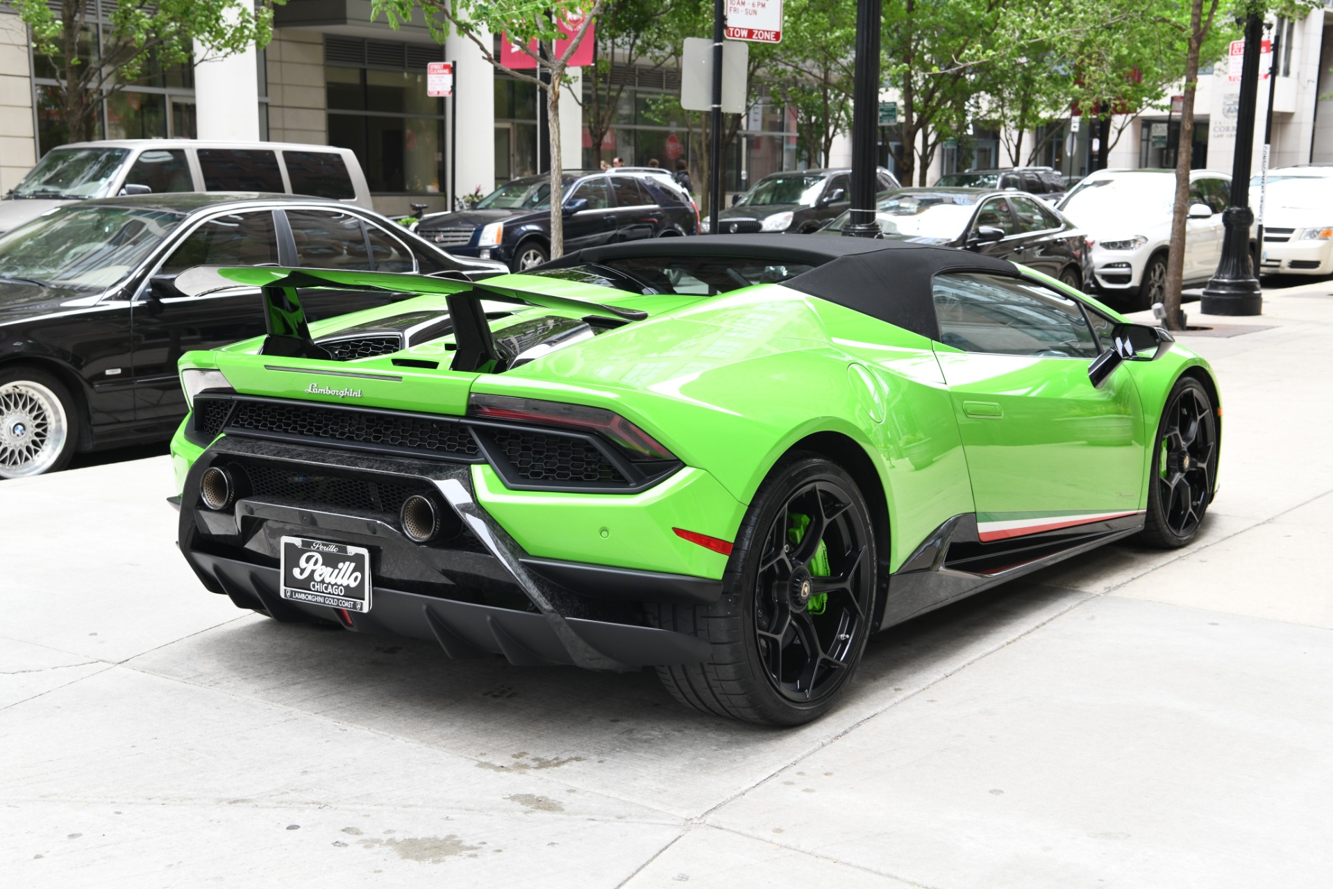 Used 2018 Lamborghini Huracan Spyder LP 640-4 Performante Spyder | St. Petersburg, FL