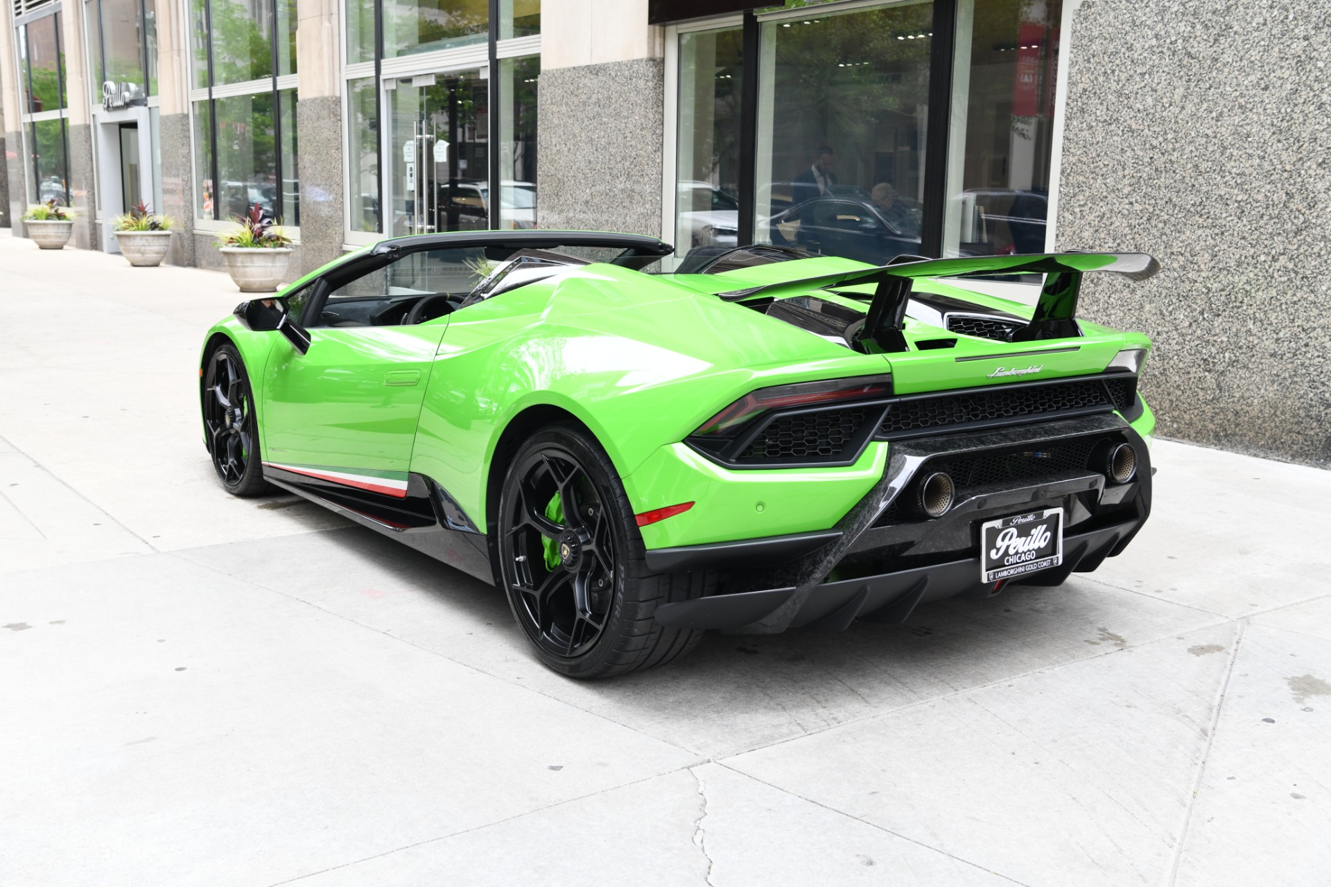 Used 2018 Lamborghini Huracan Spyder LP 640-4 Performante Spyder | St. Petersburg, FL